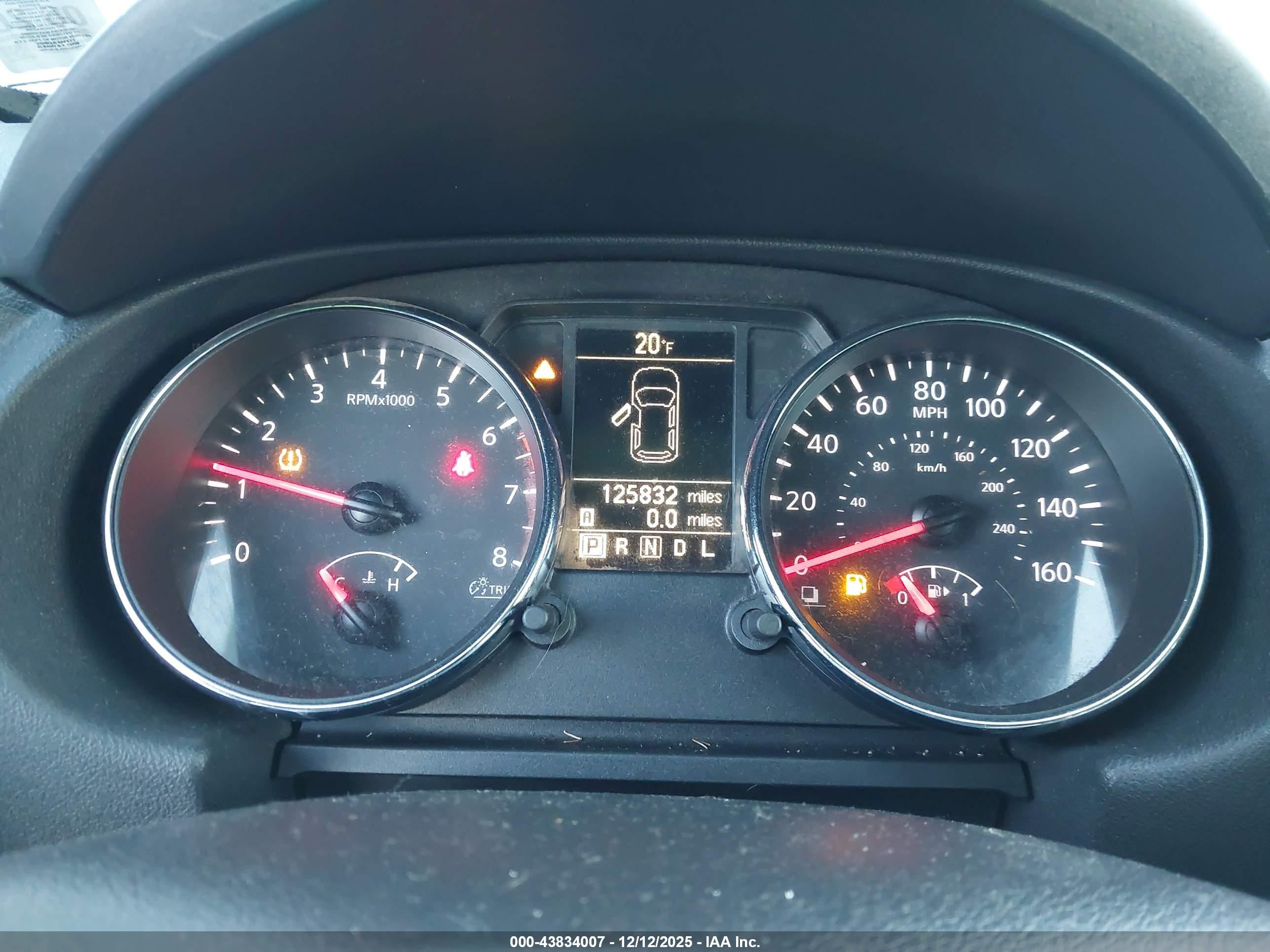 NISSAN ROGUE image 7