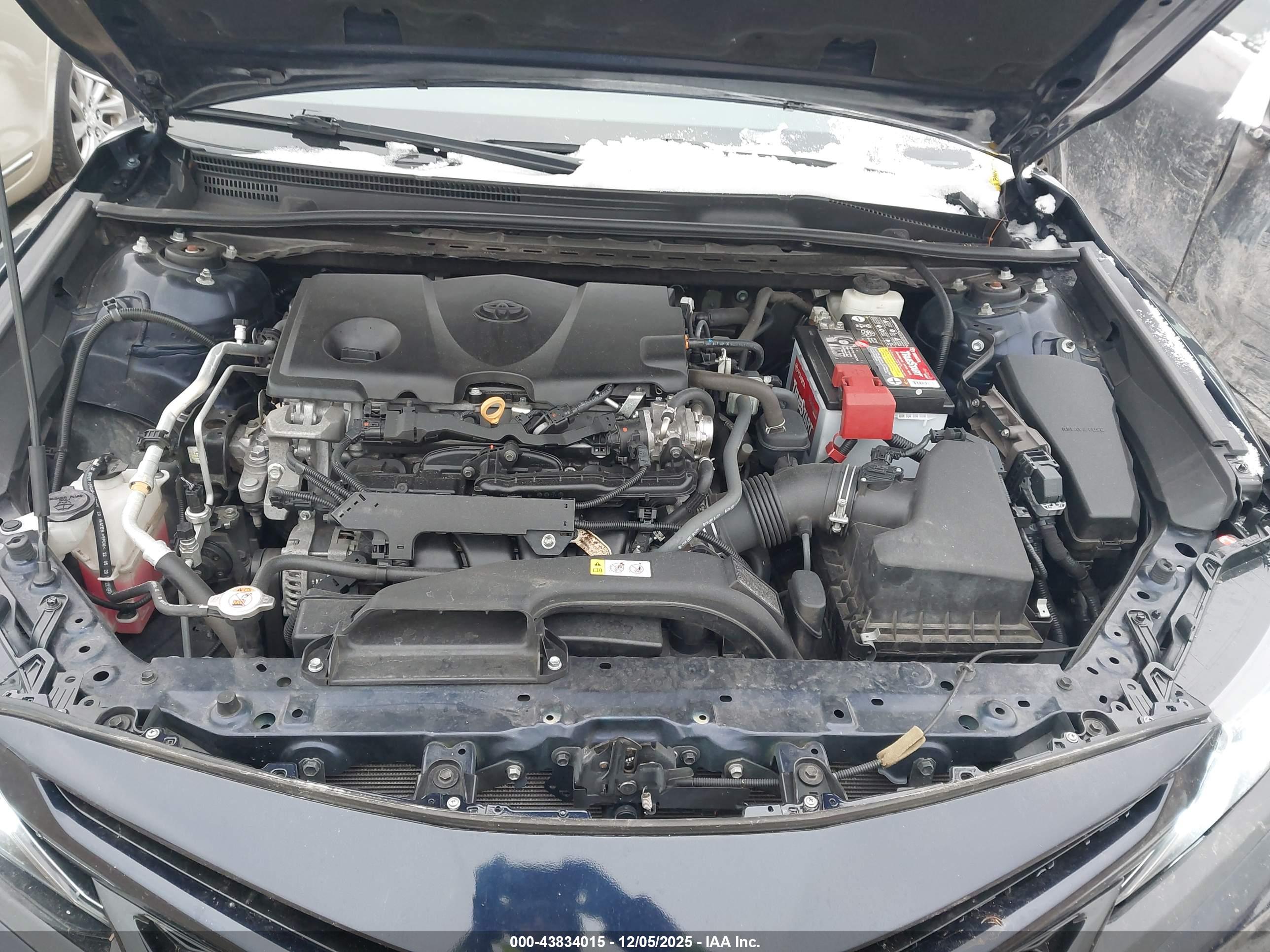 TOYOTA CAMRY image 10