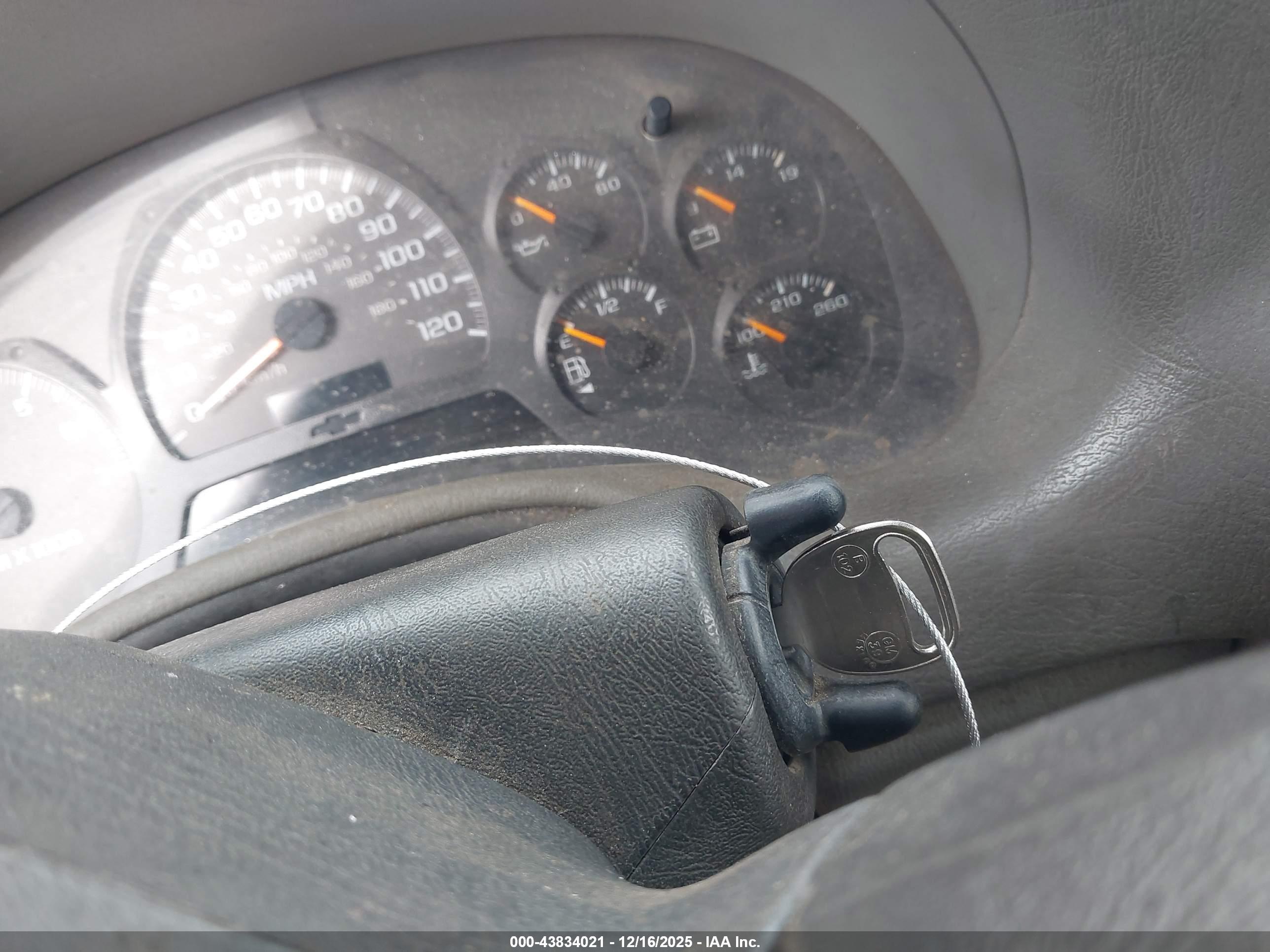 CHEVROLET TRAILBLAZER image 11