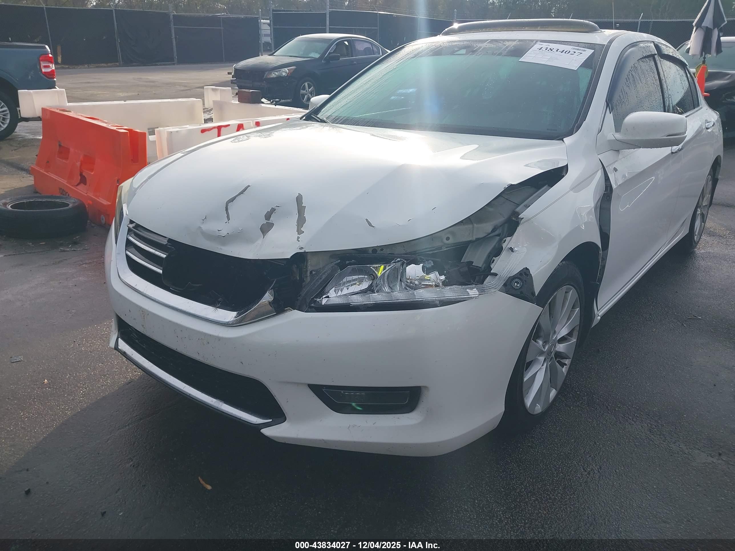 HONDA ACCORD image 6