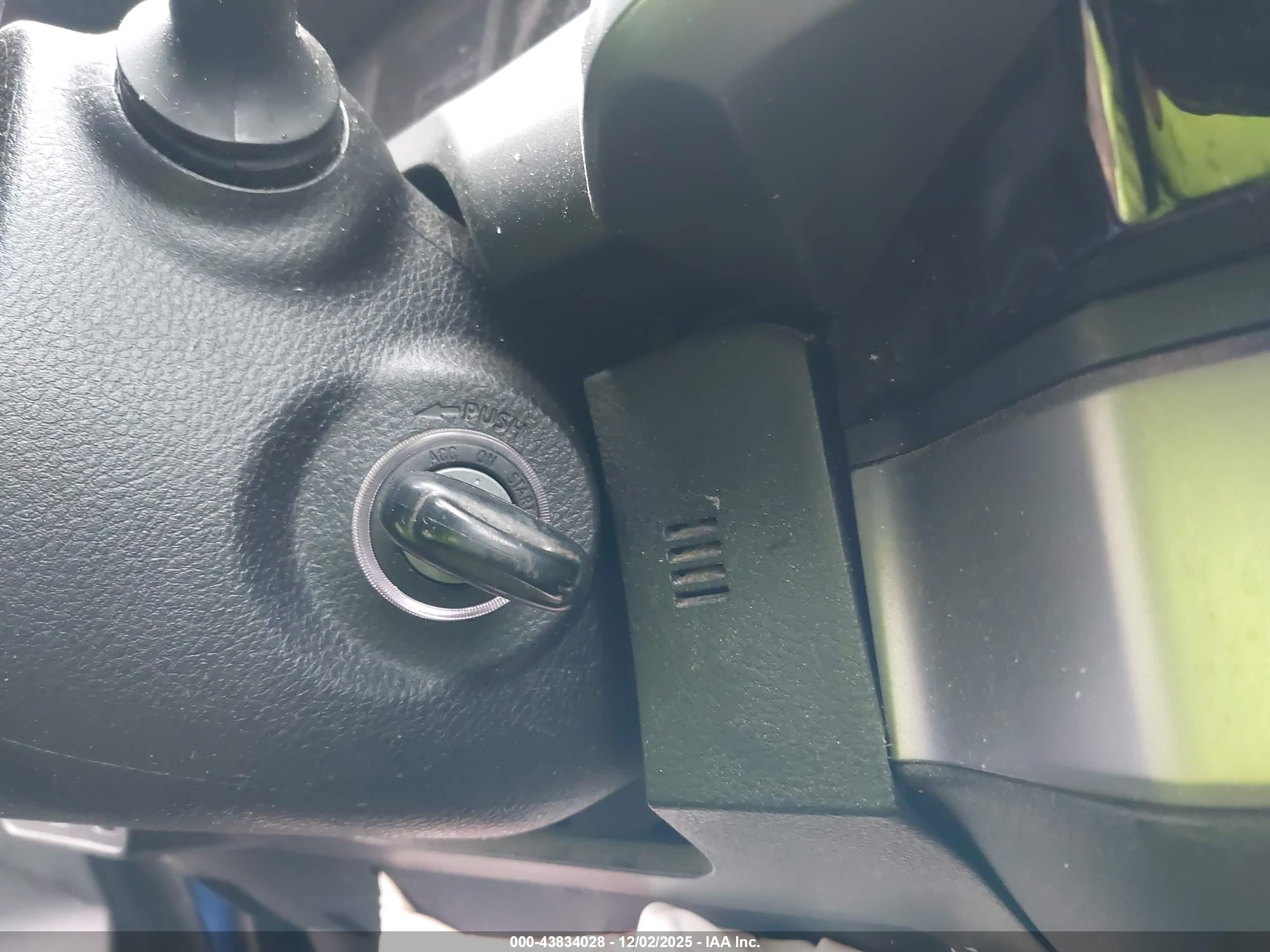 TOYOTA TACOMA image 11