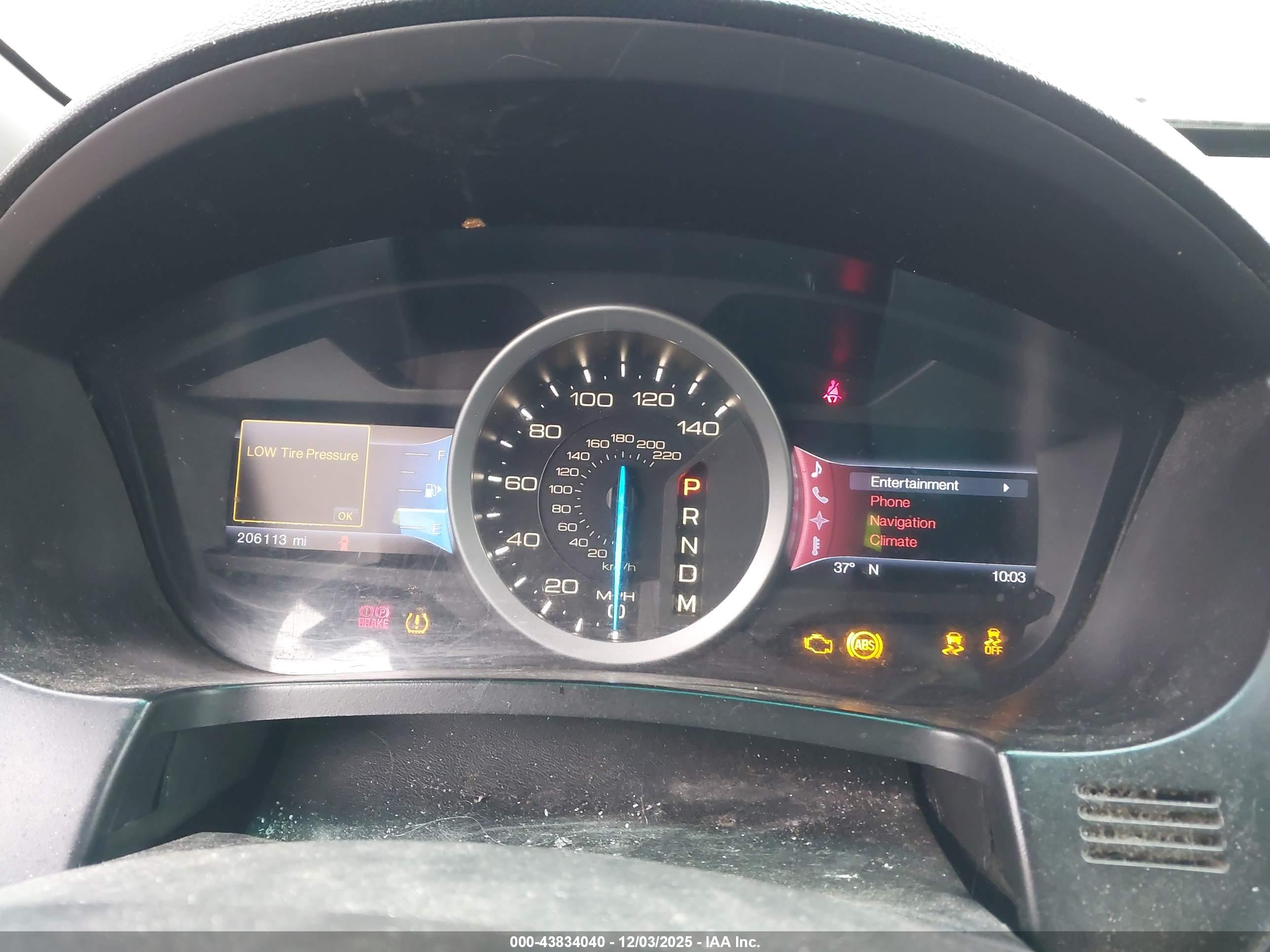 FORD EXPLORER image 7