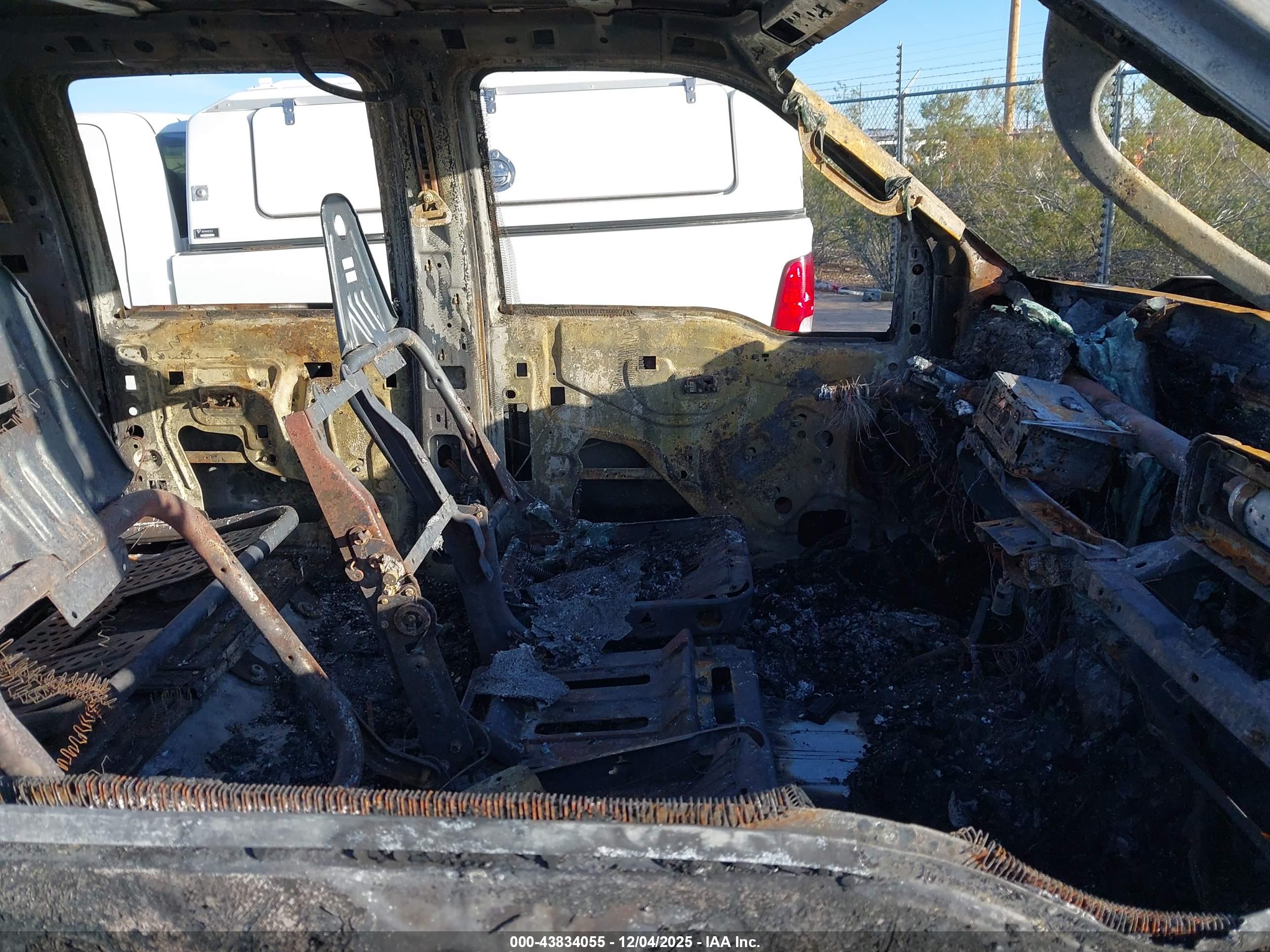FORD F-450 image 5