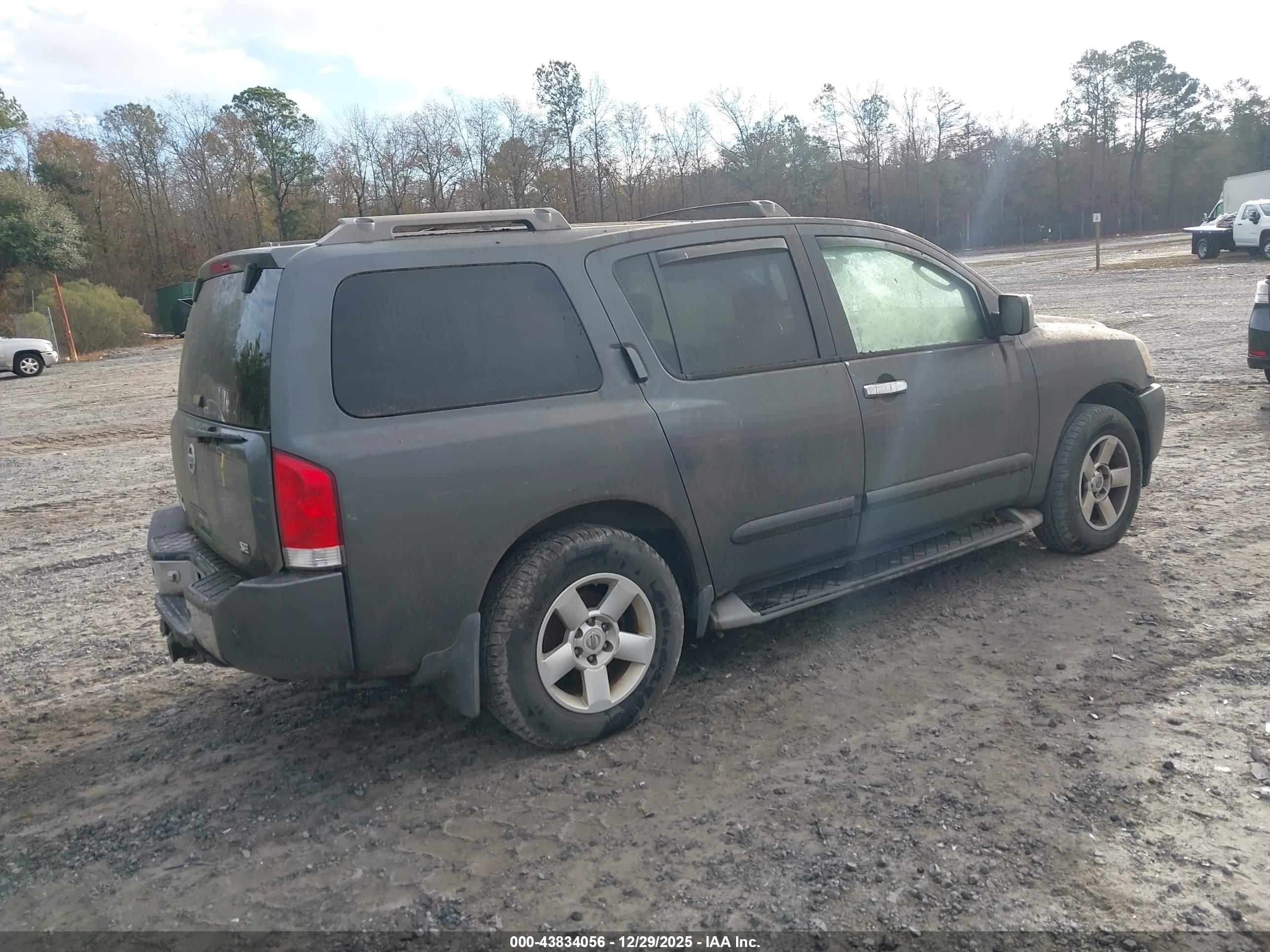 NISSAN PATHFINDER image 4
