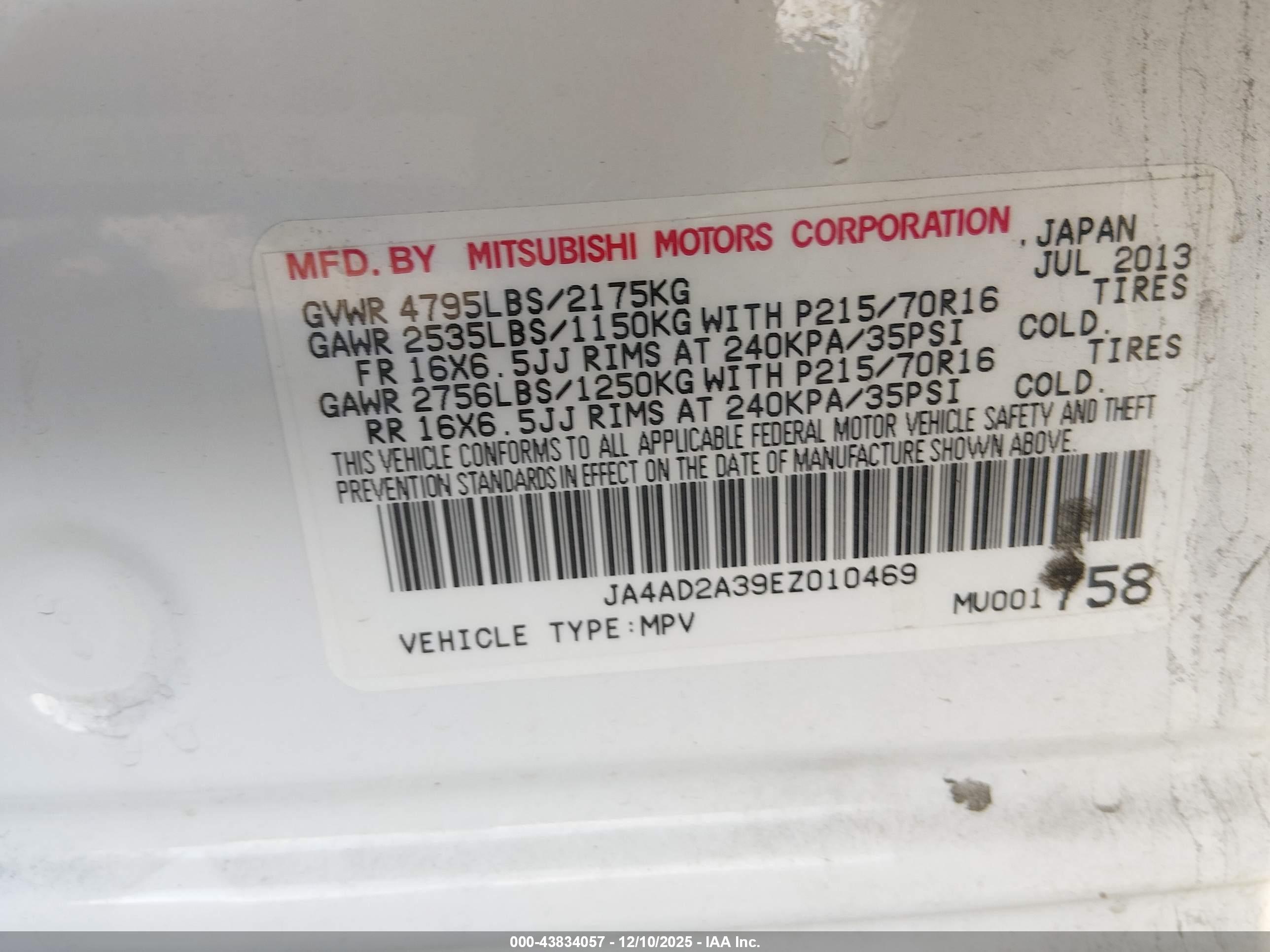 MITSUBISHI OUTLANDER image 9