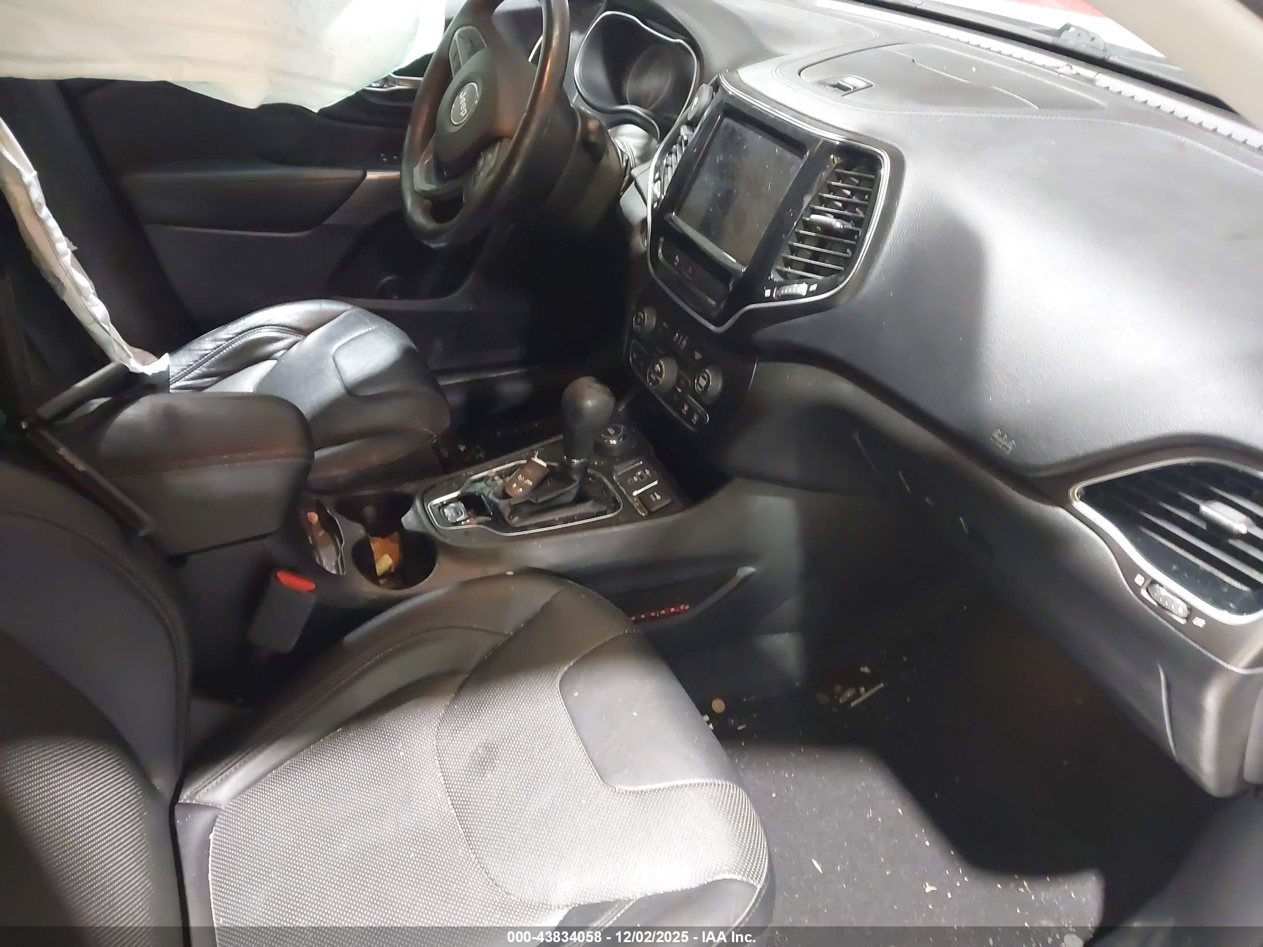 JEEP CHEROKEE image 5