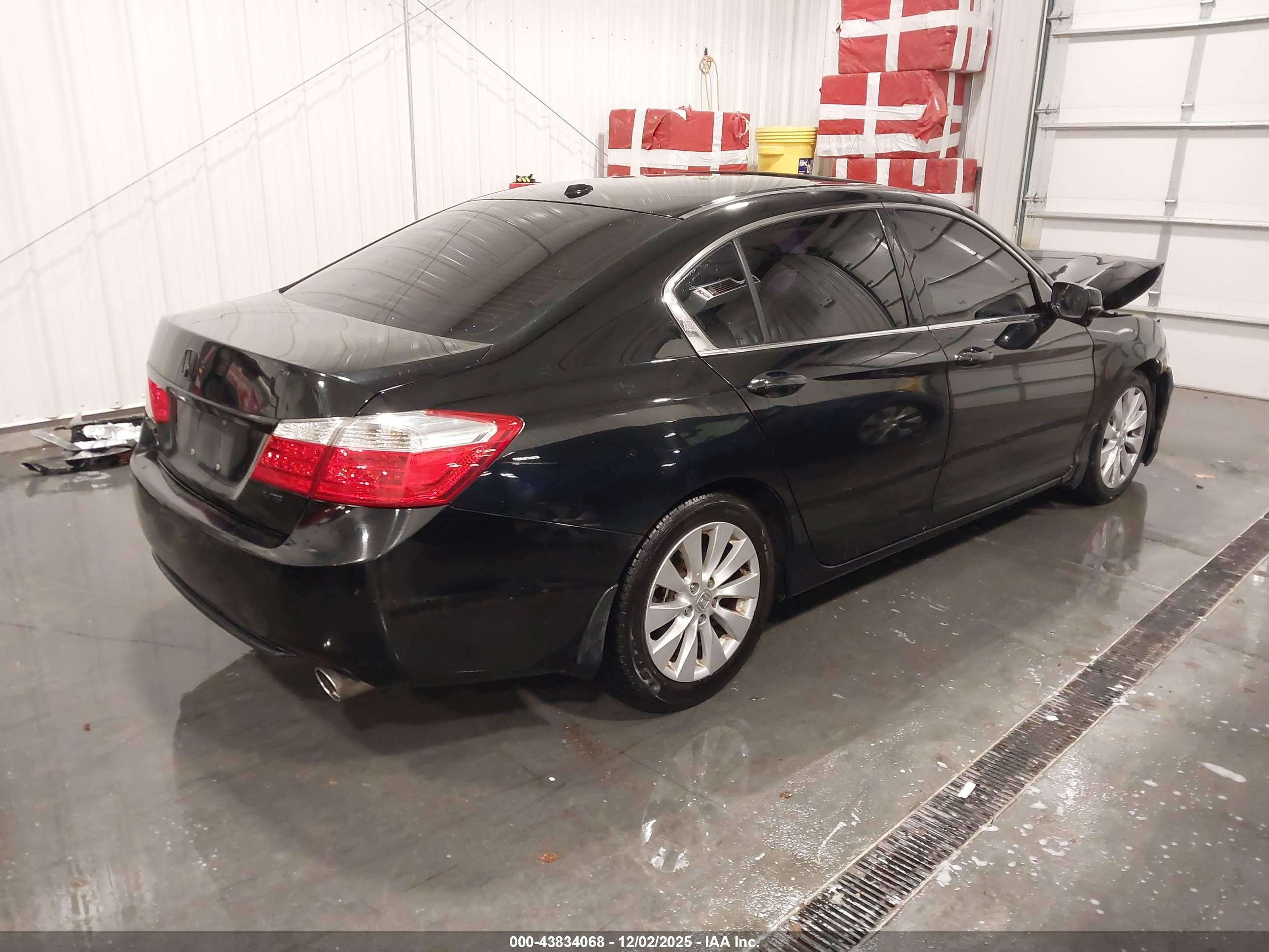 HONDA ACCORD image 4