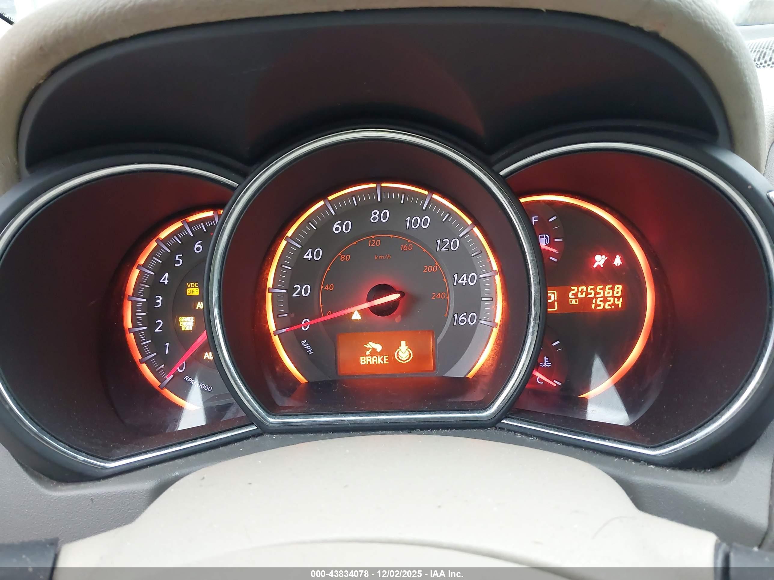NISSAN MURANO image 7