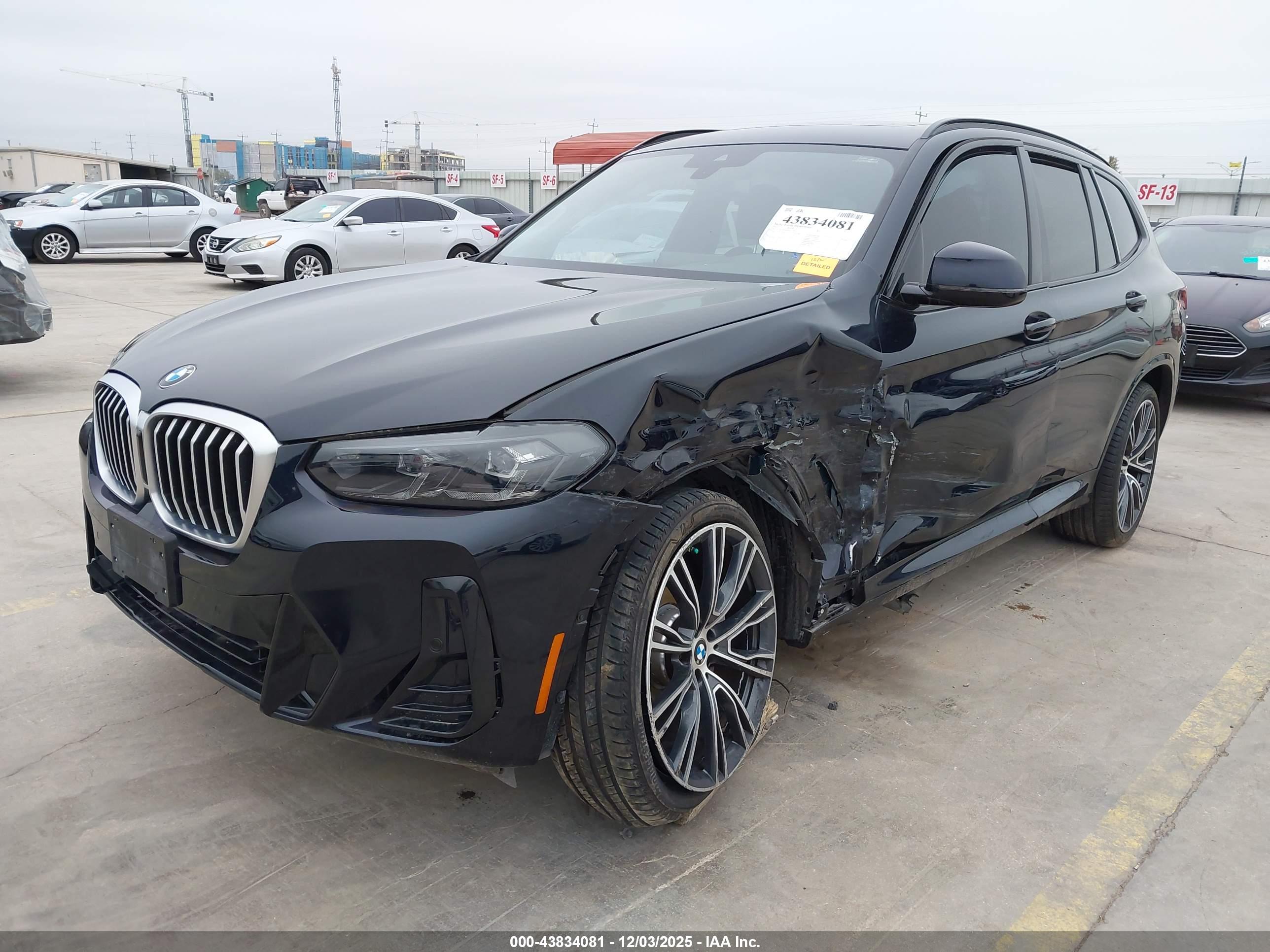 BMW X3 image 2