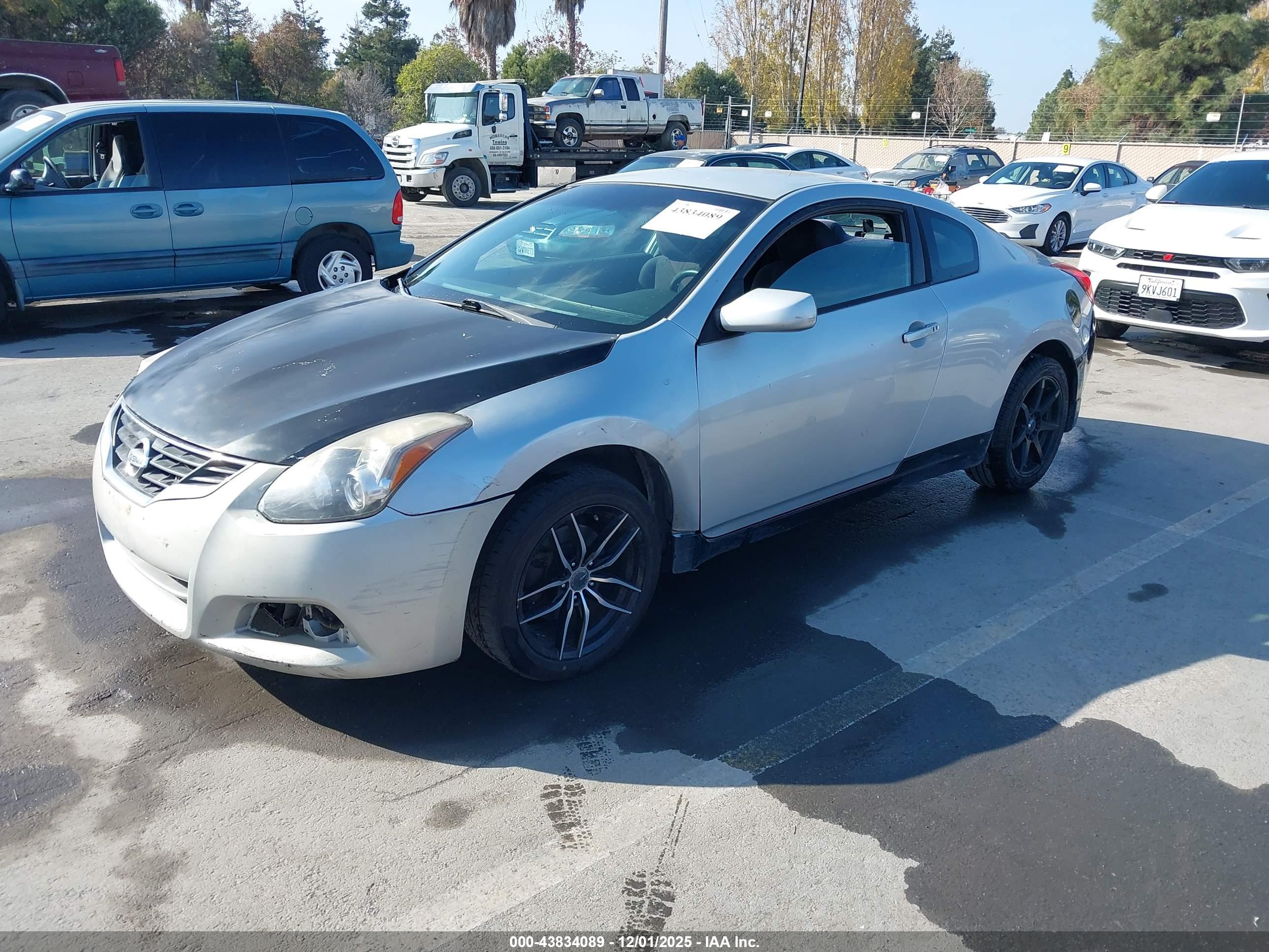 NISSAN ALTIMA image 2