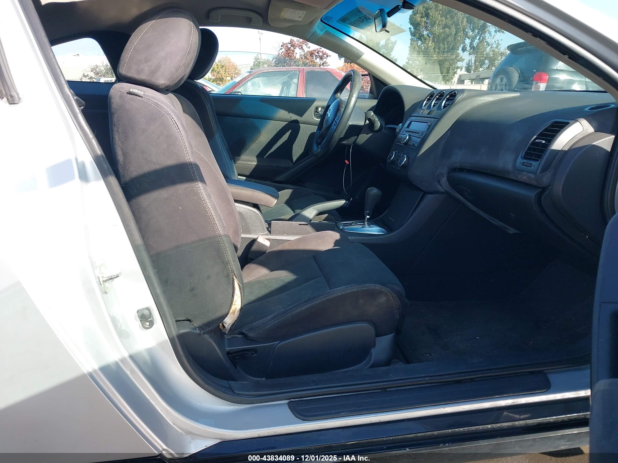 NISSAN ALTIMA image 5