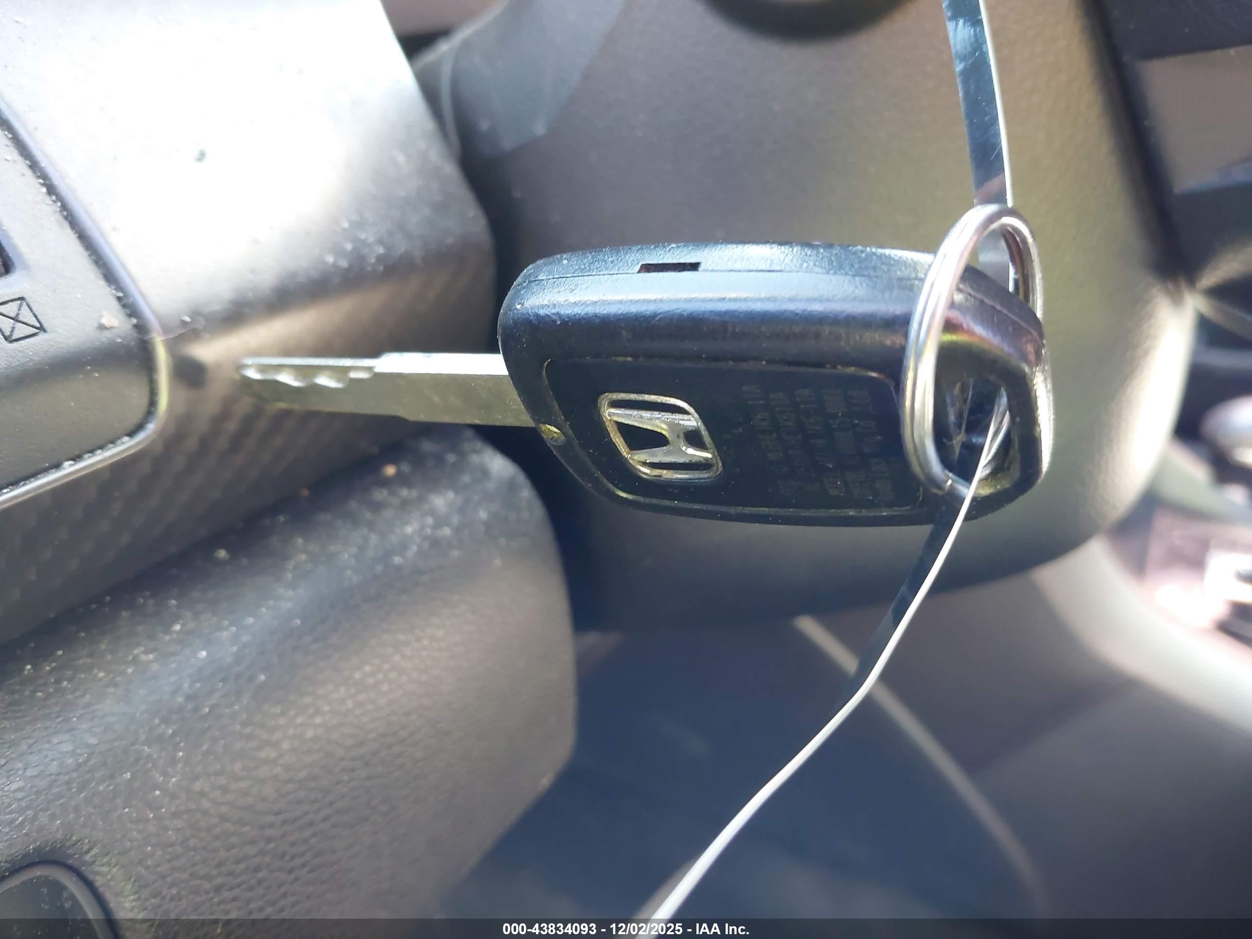 HONDA ACCORD image 11