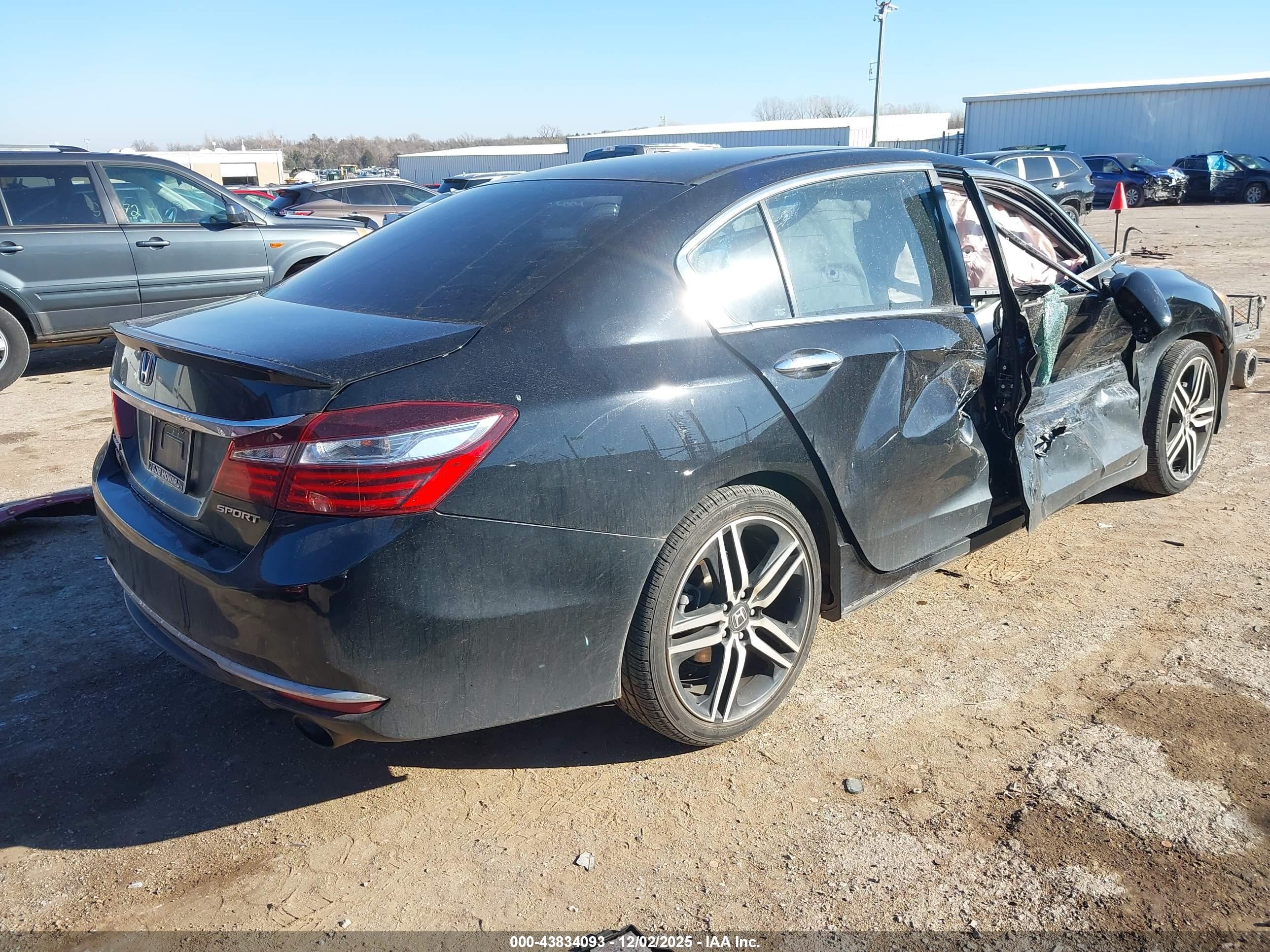 HONDA ACCORD image 4