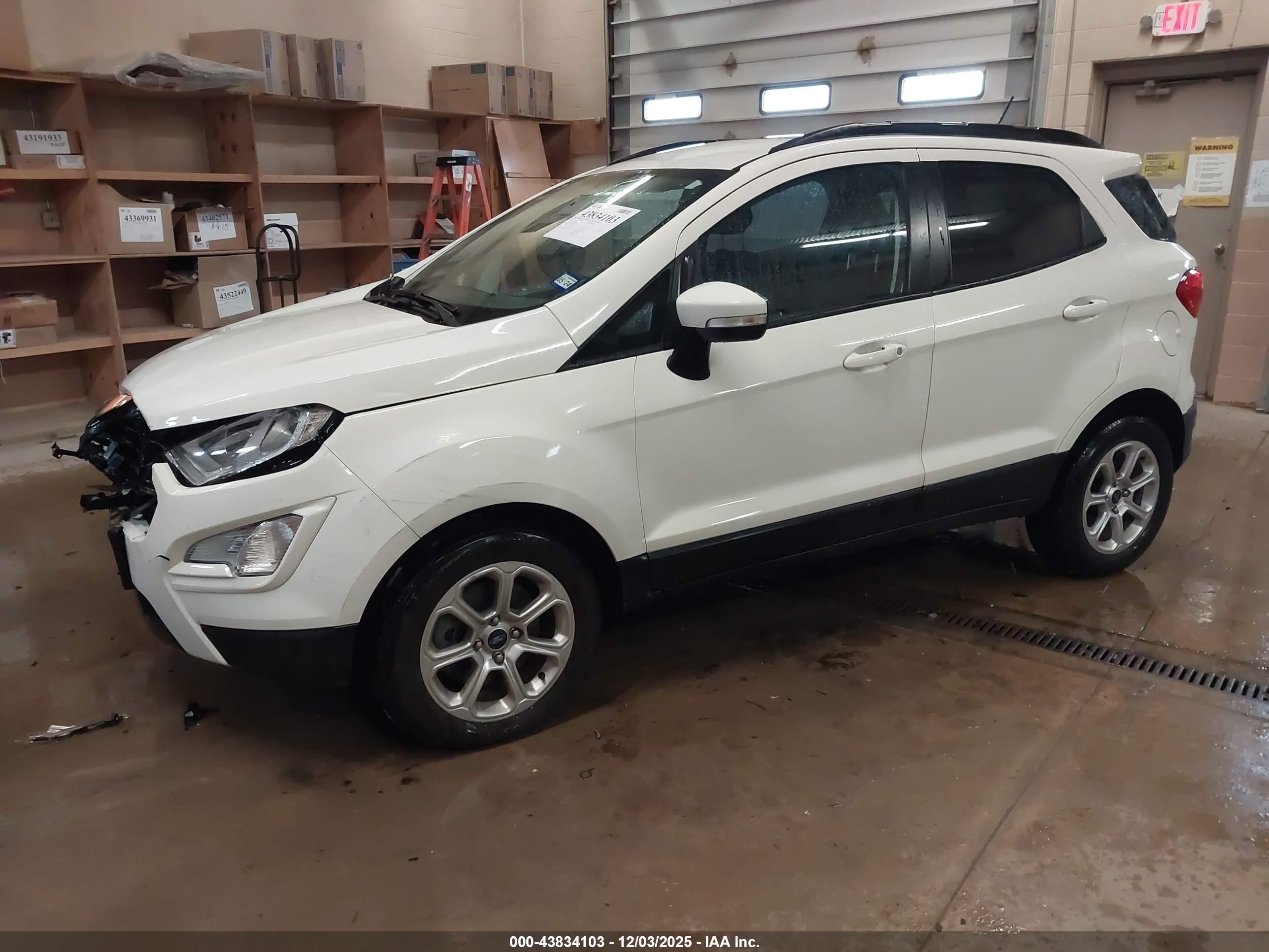 FORD ECOSPORT image 2