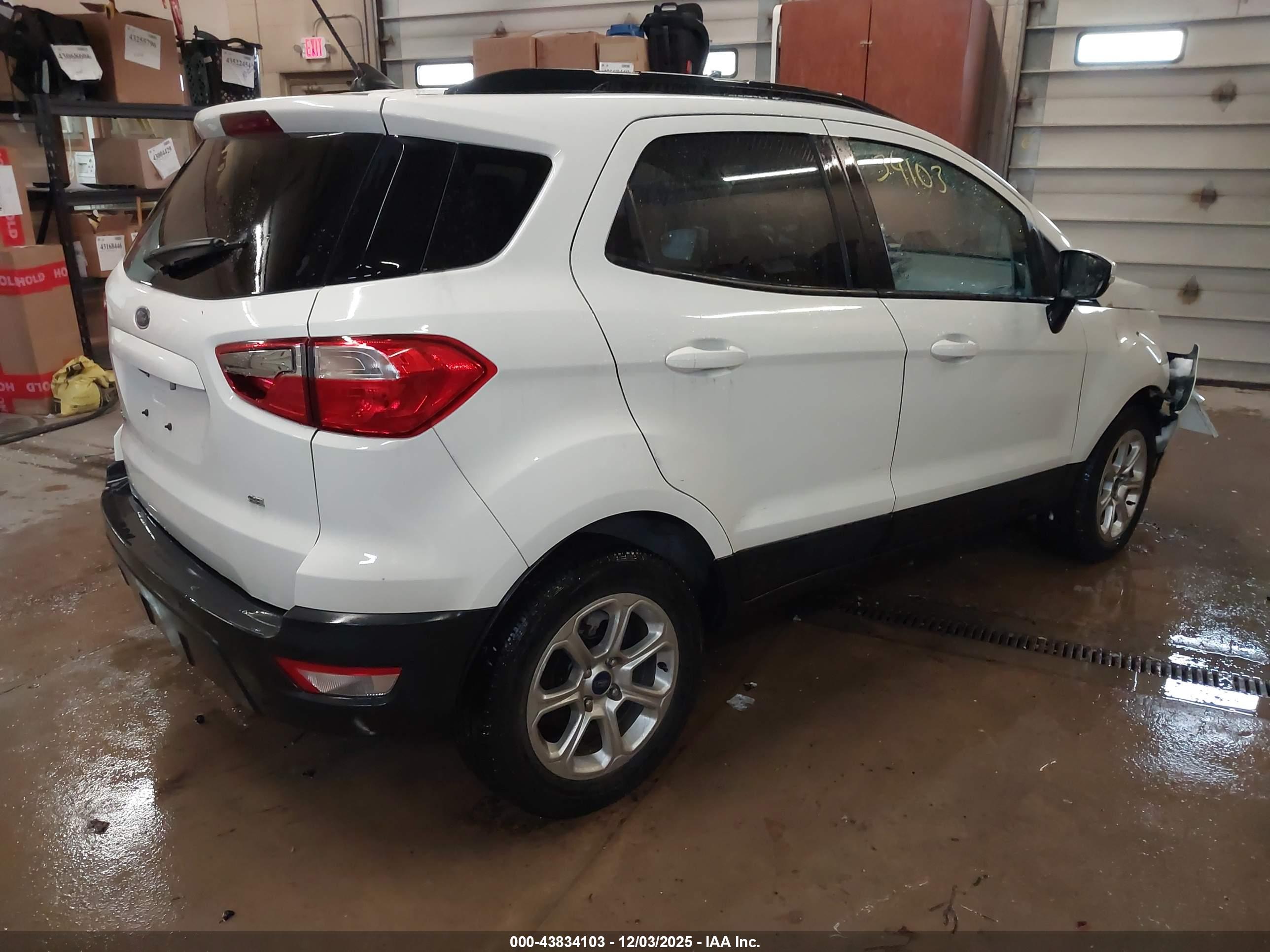 FORD ECOSPORT image 4