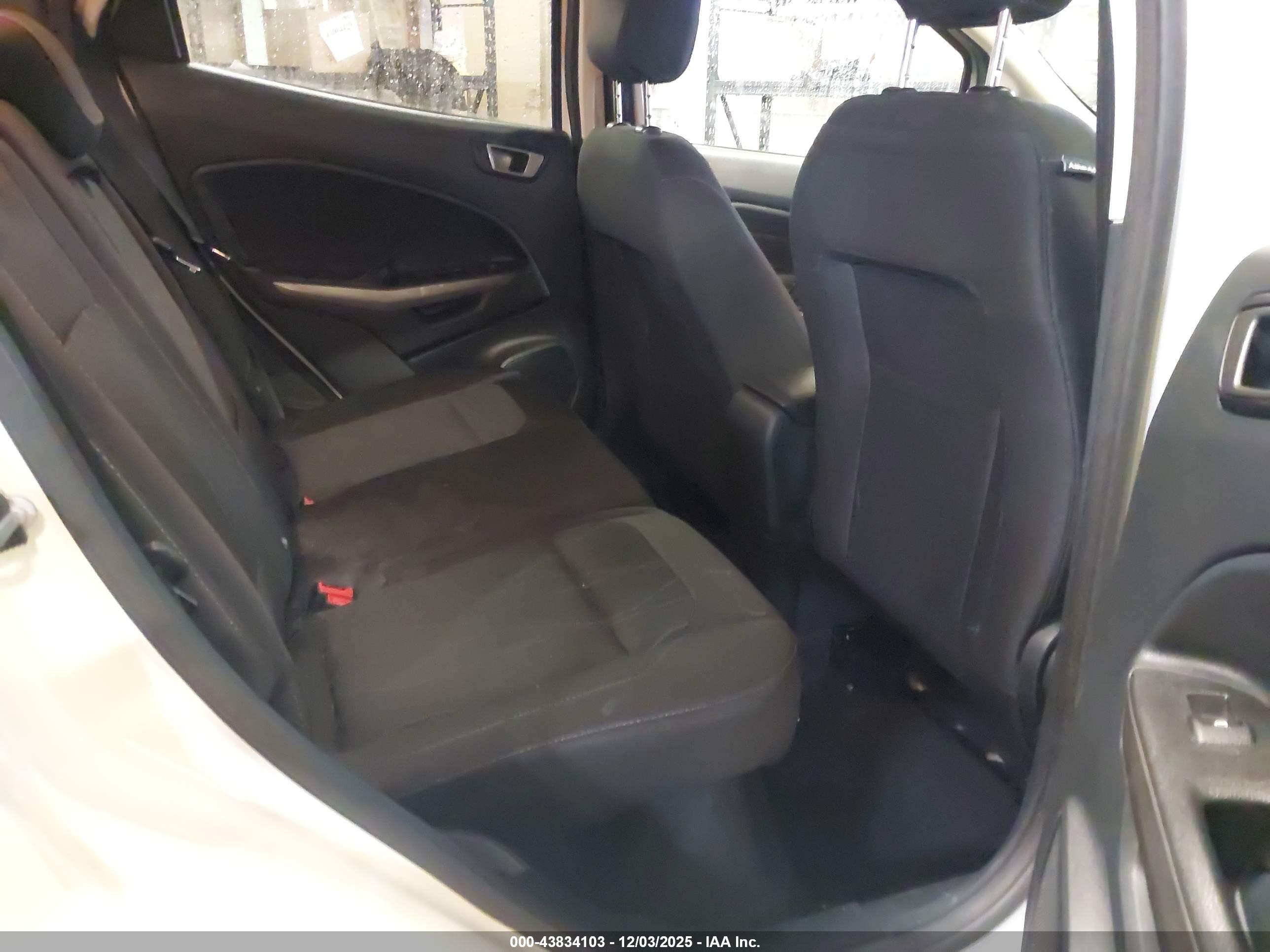 FORD ECOSPORT image 8