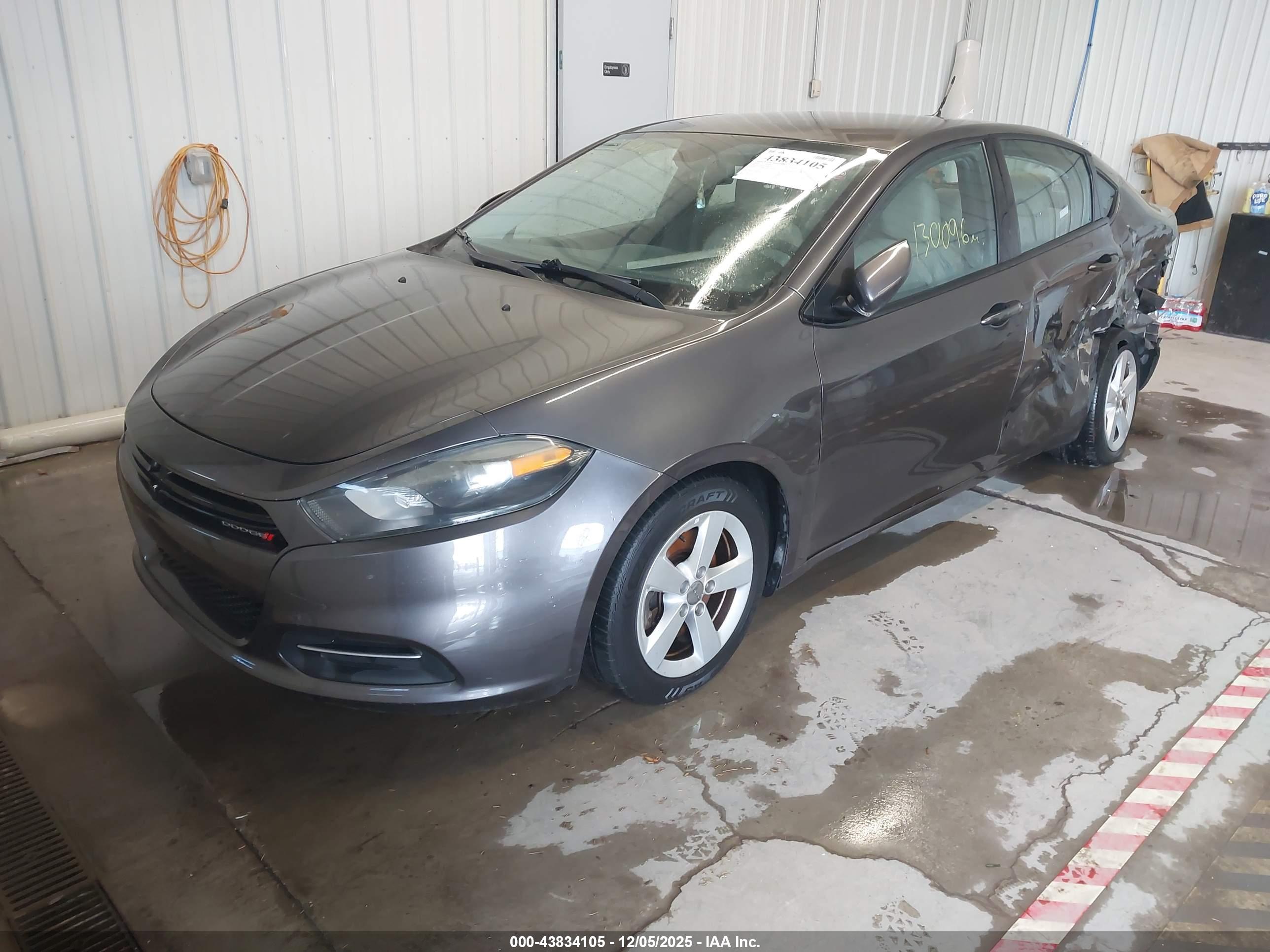DODGE DART image 2