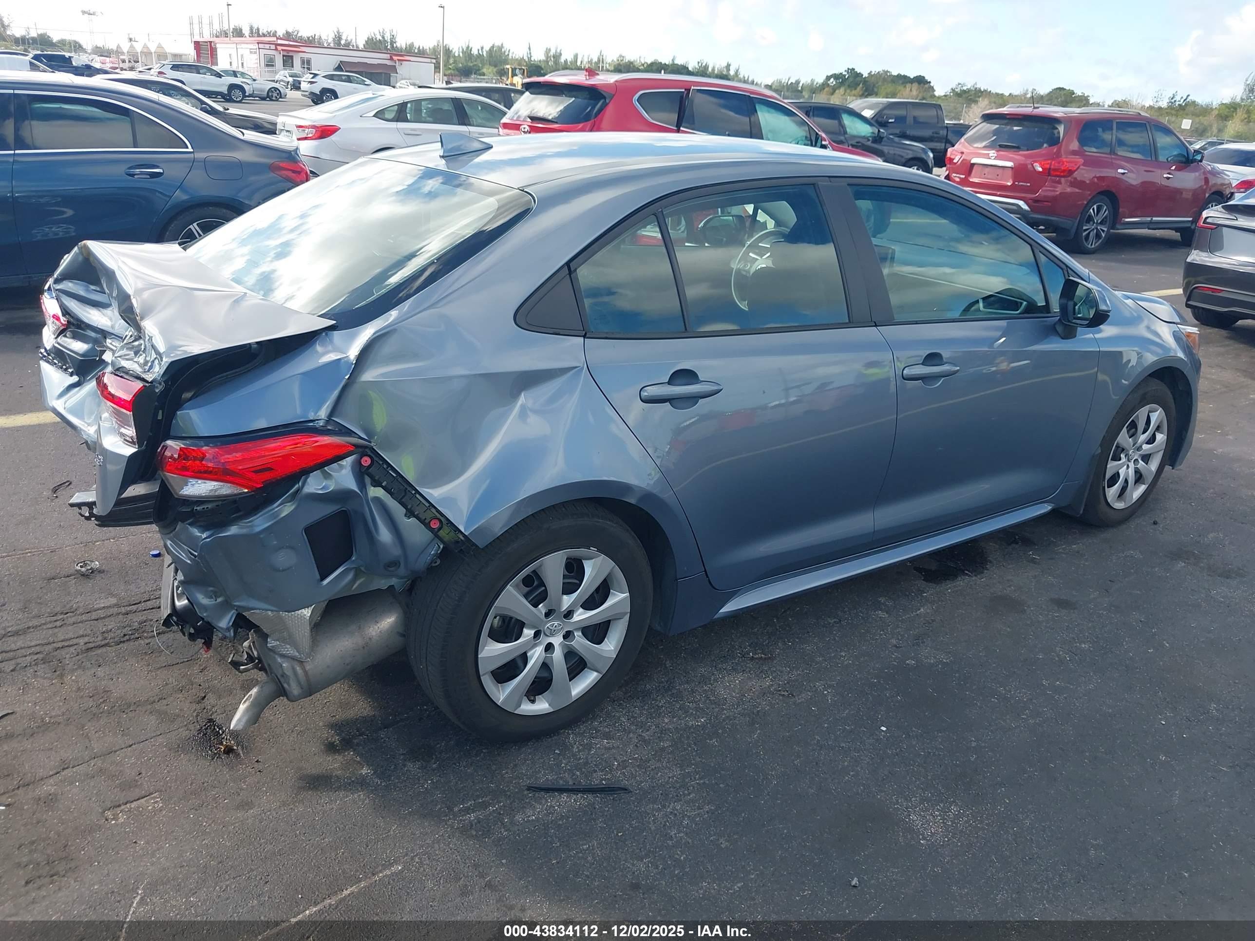 TOYOTA COROLLA image 4