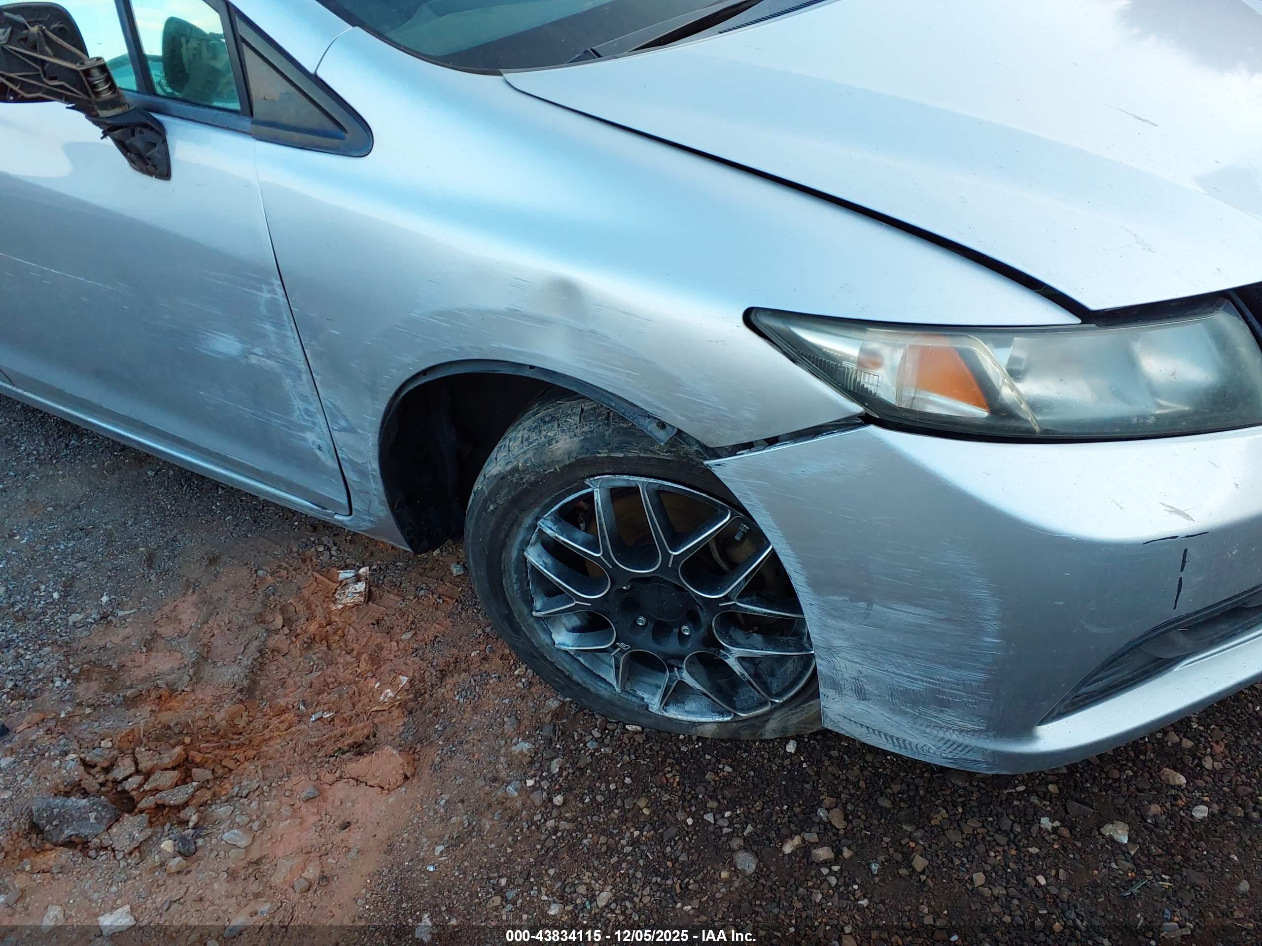 HONDA CIVIC image 6