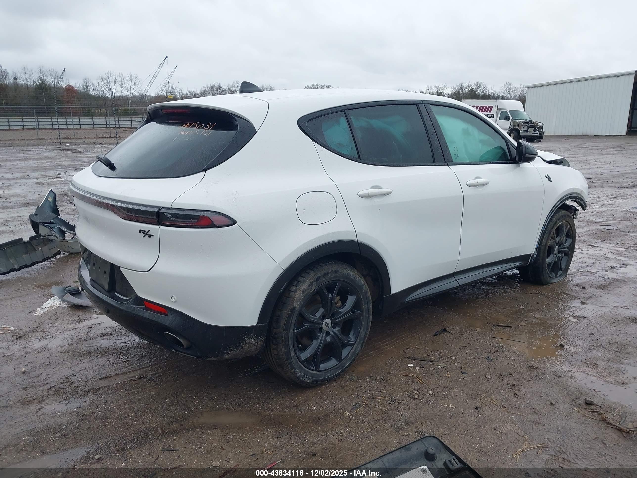 DODGE HORNET image 4