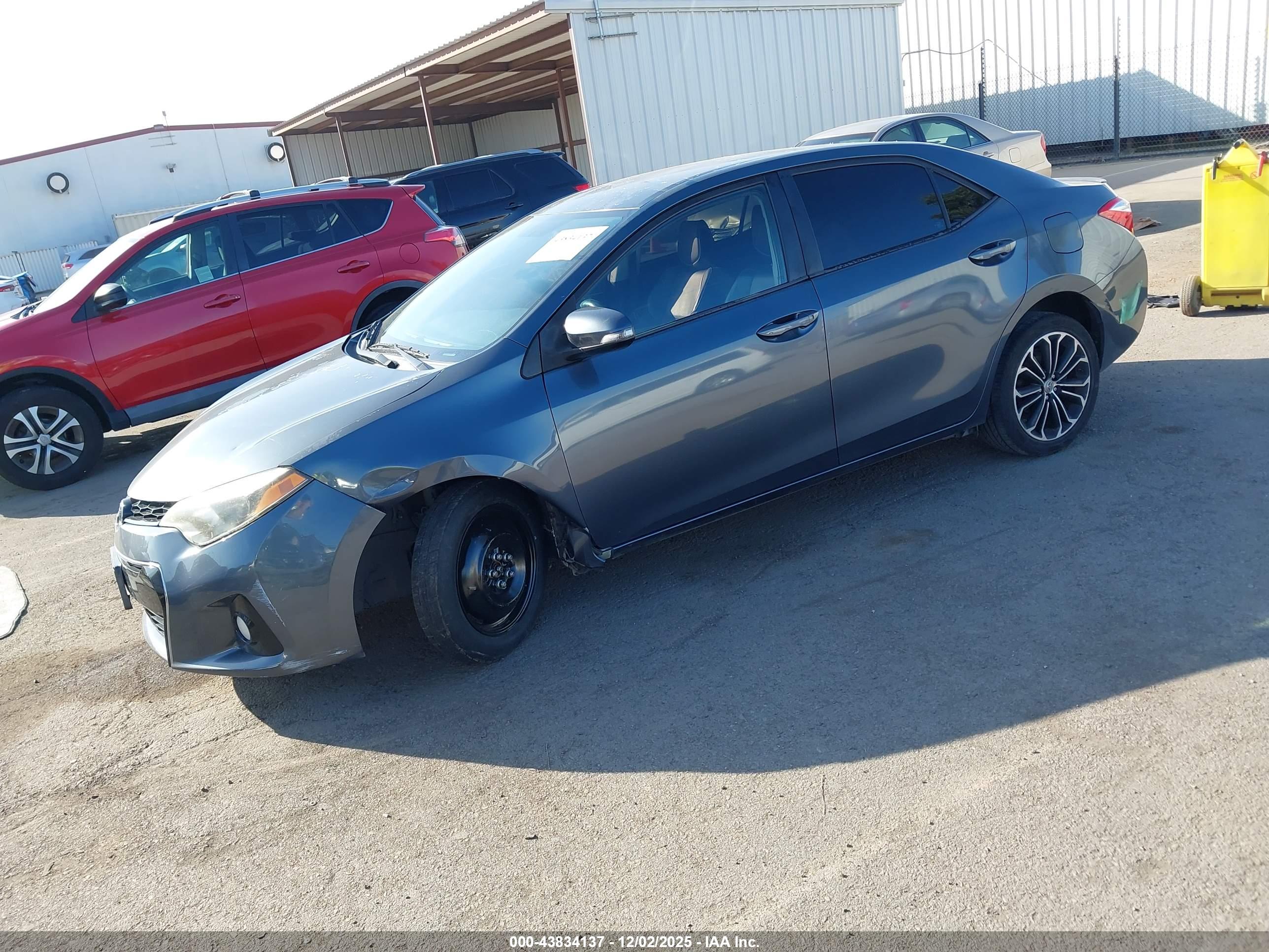 TOYOTA COROLLA image 2