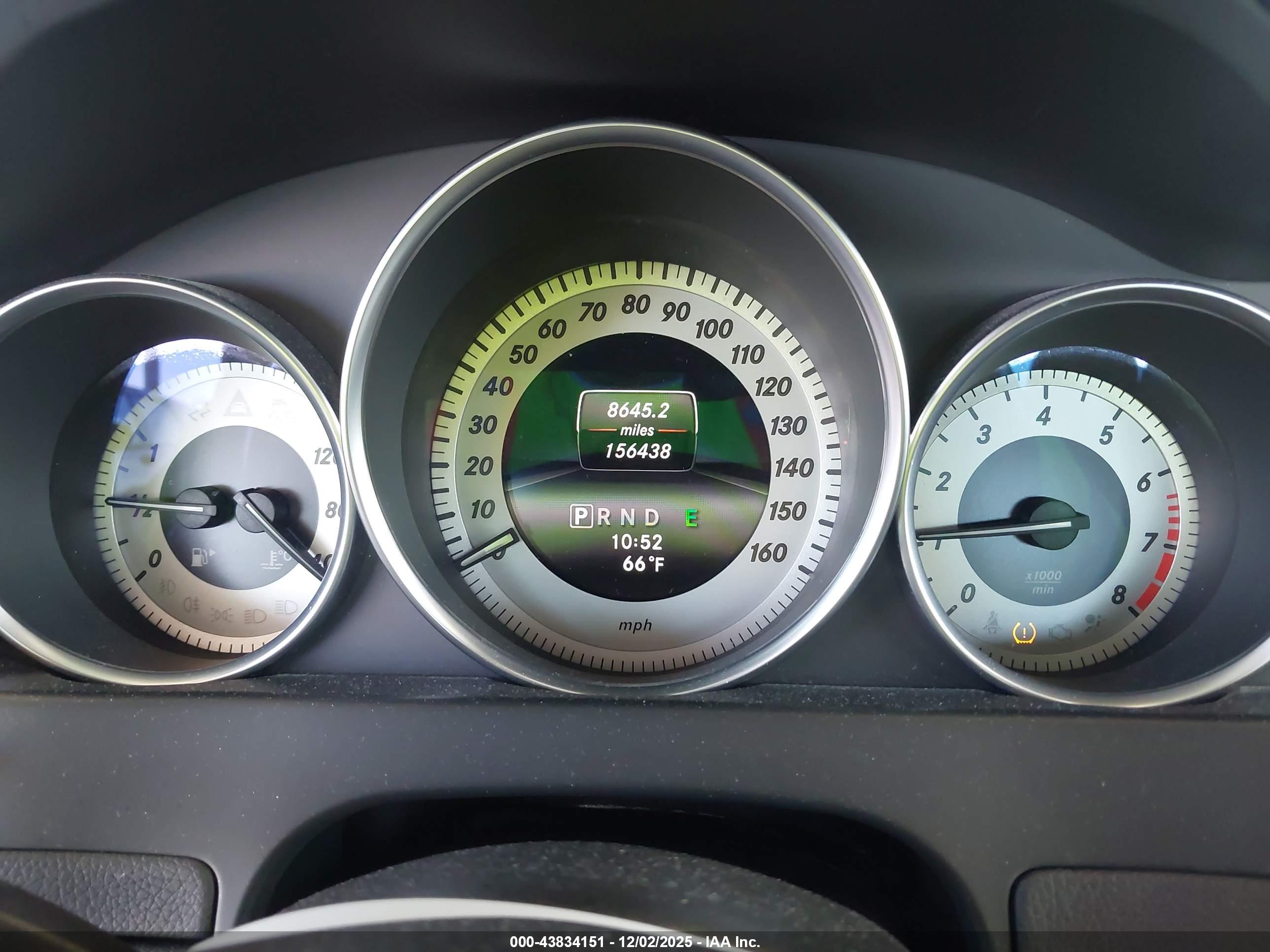 MERCEDES-BENZ C image 7