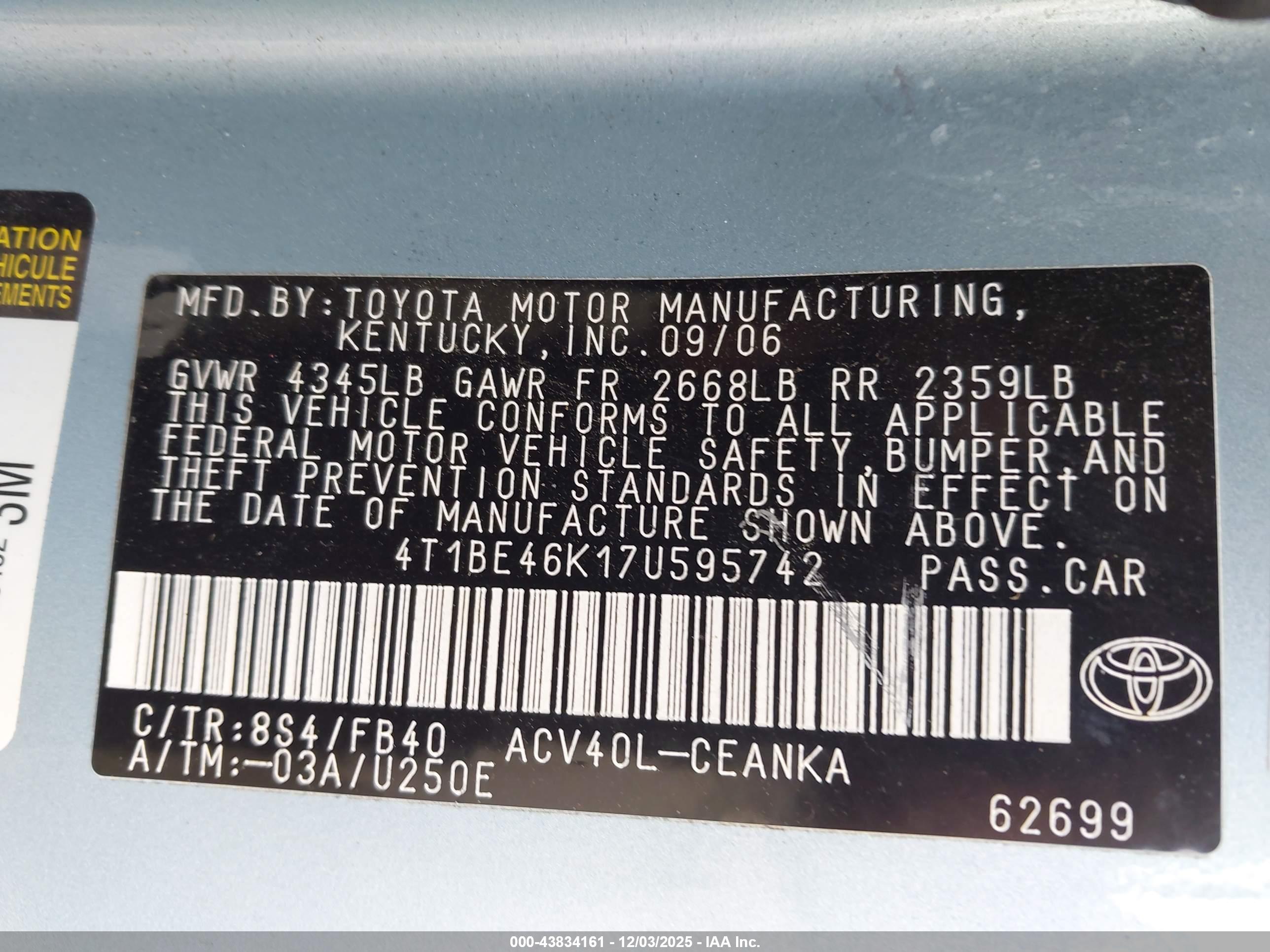 TOYOTA CAMRY image 9