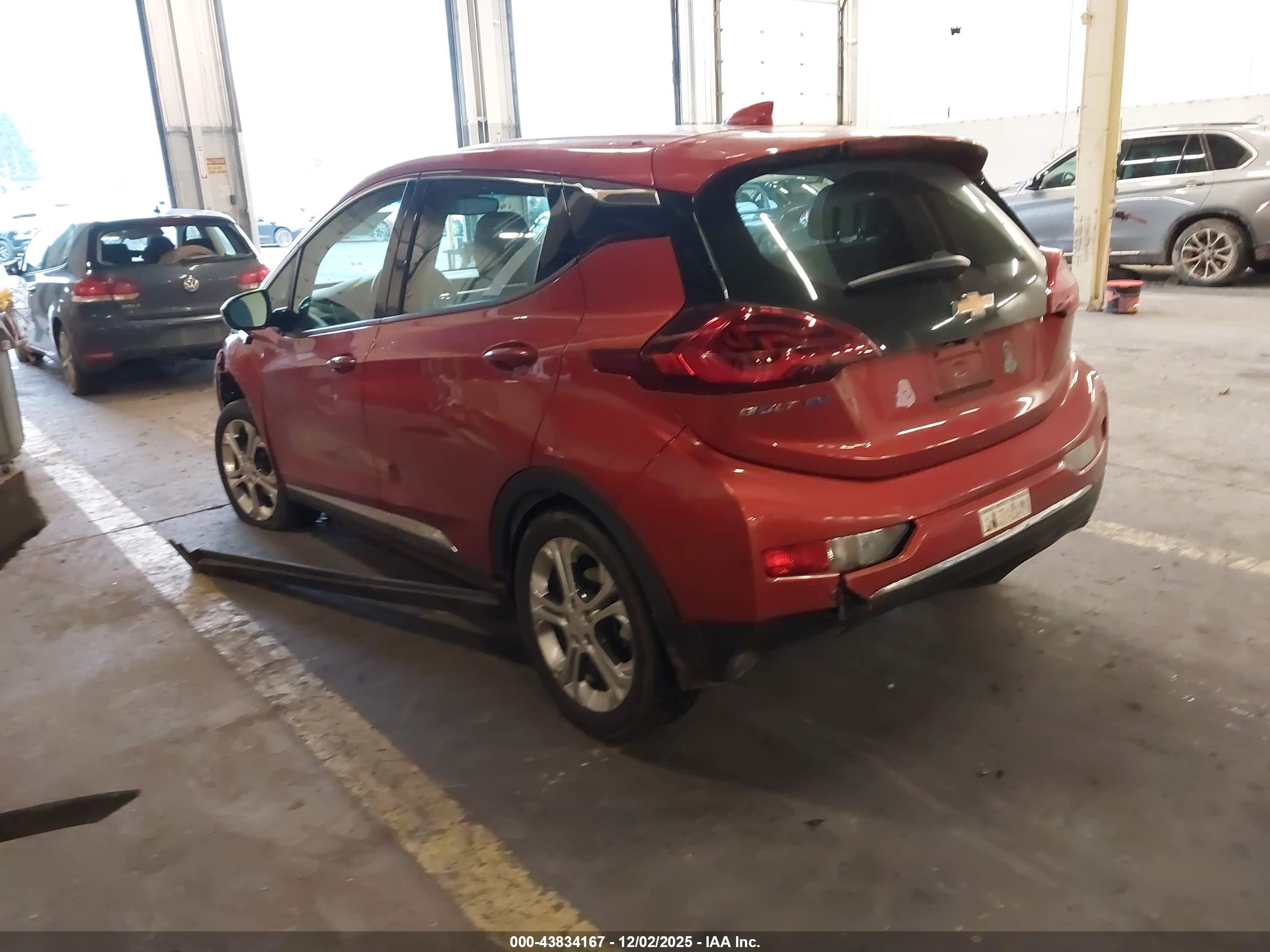 CHEVROLET BOLT image 3