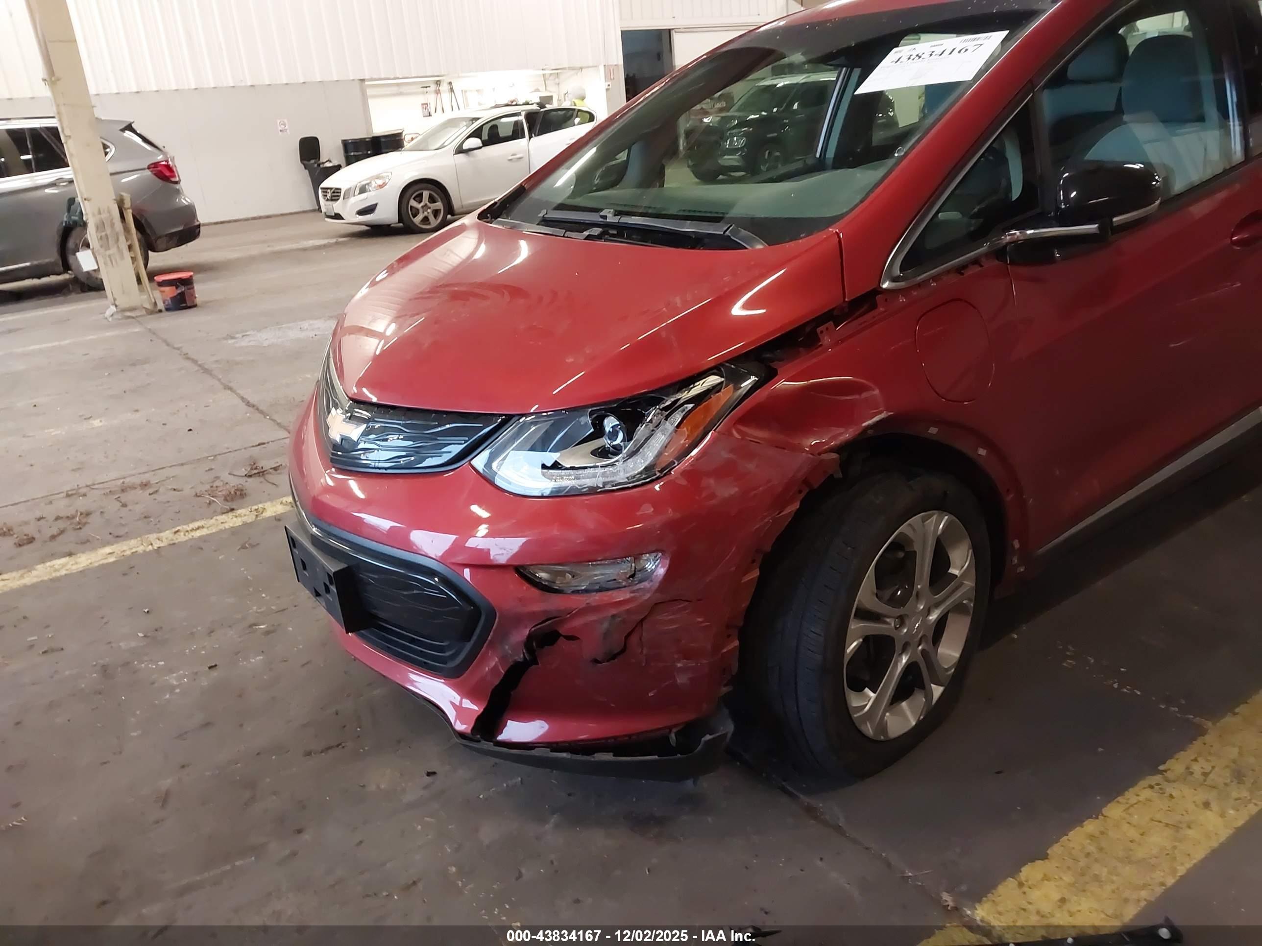 CHEVROLET BOLT image 6