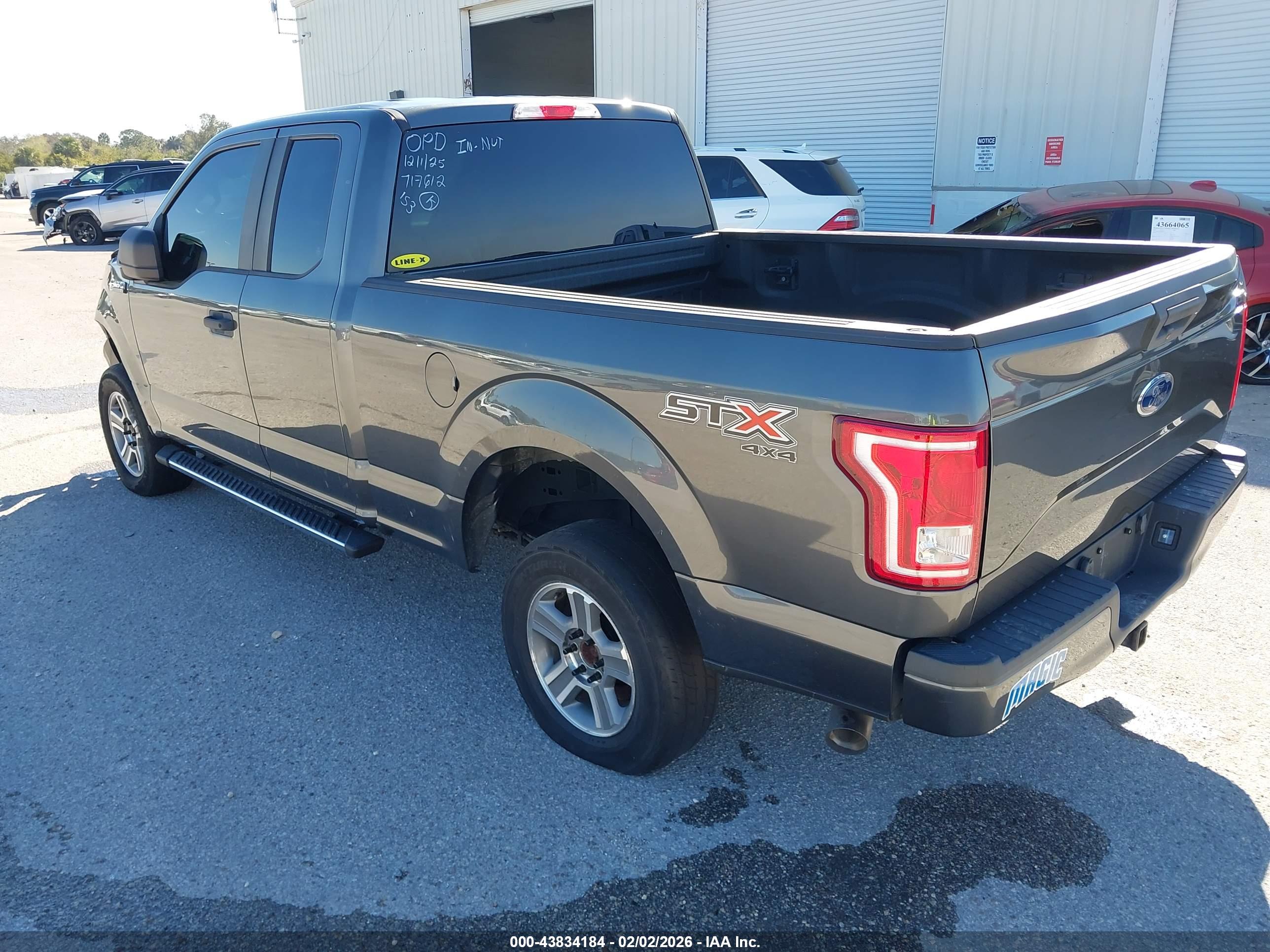FORD F-150 image 3
