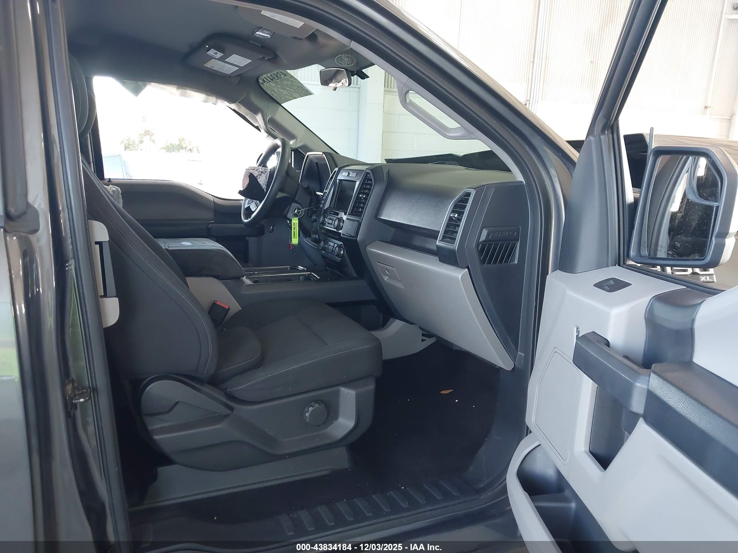 FORD F-150 image 5