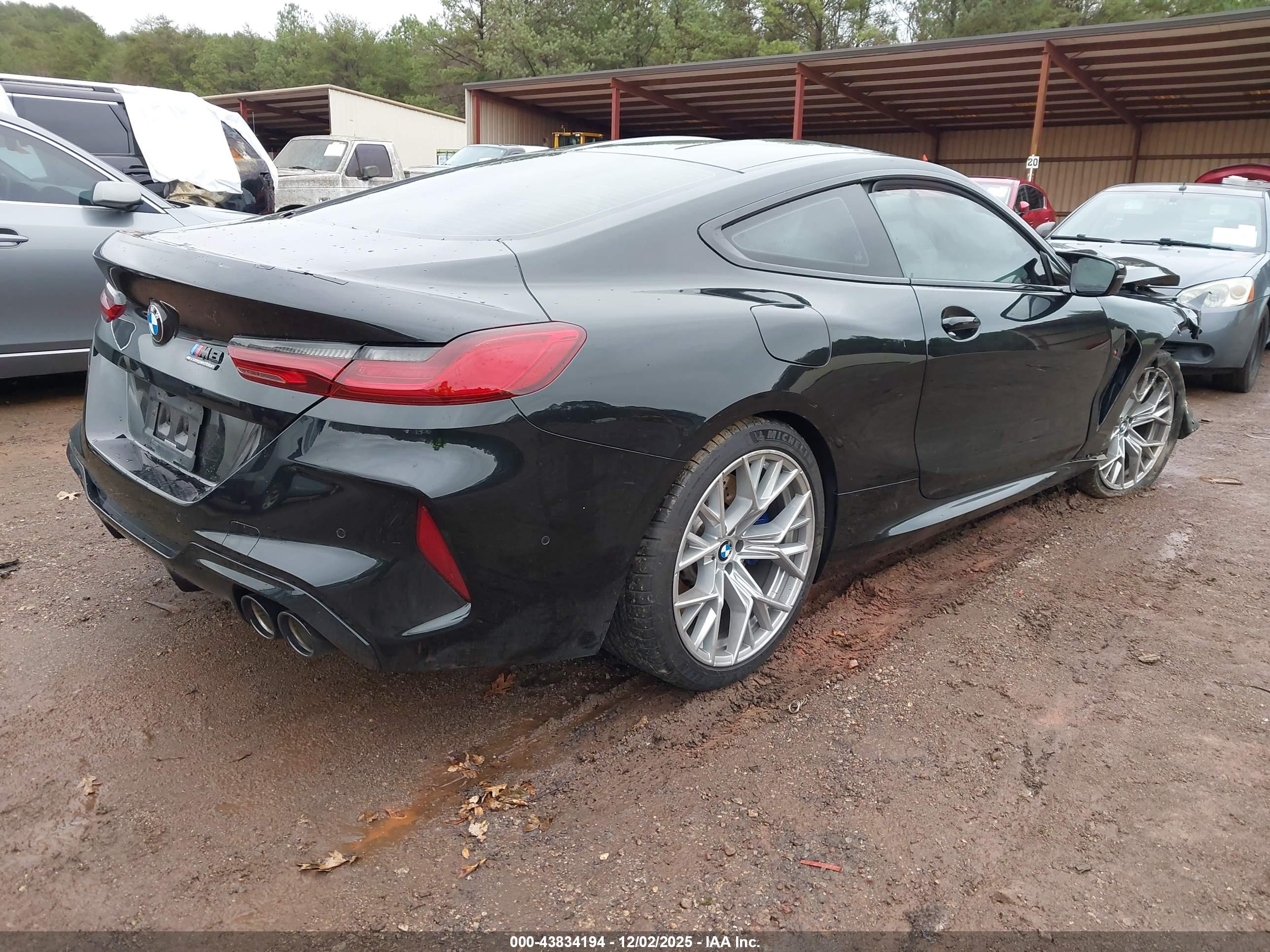 BMW M8 image 4