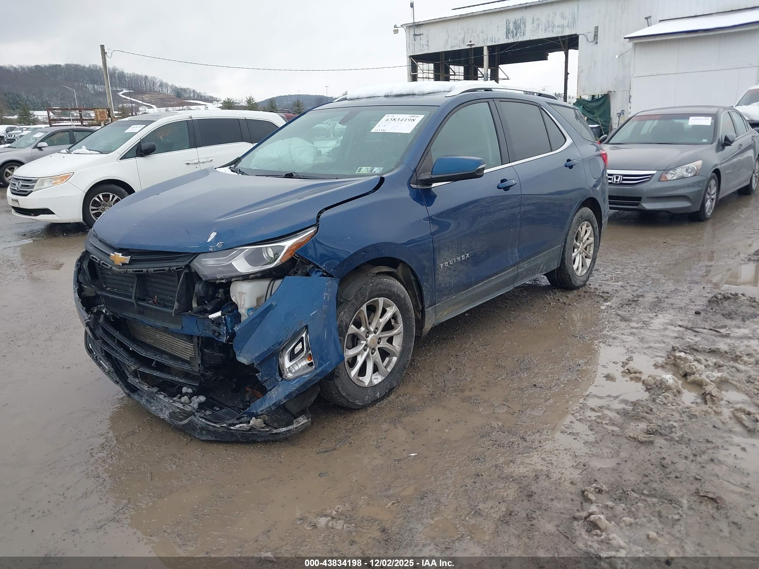 CHEVROLET EQUINOX image 2