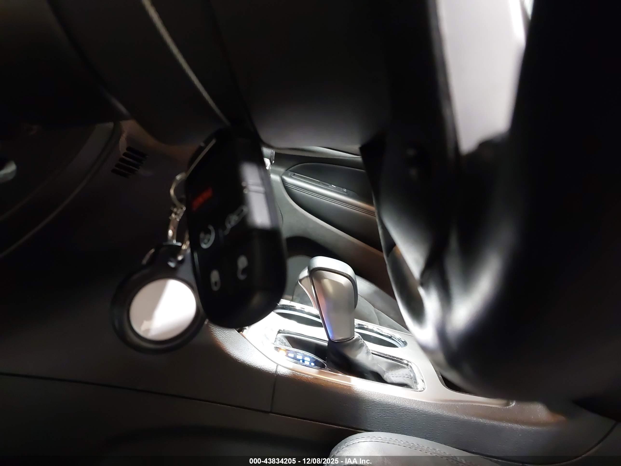 JEEP GRAND image 11