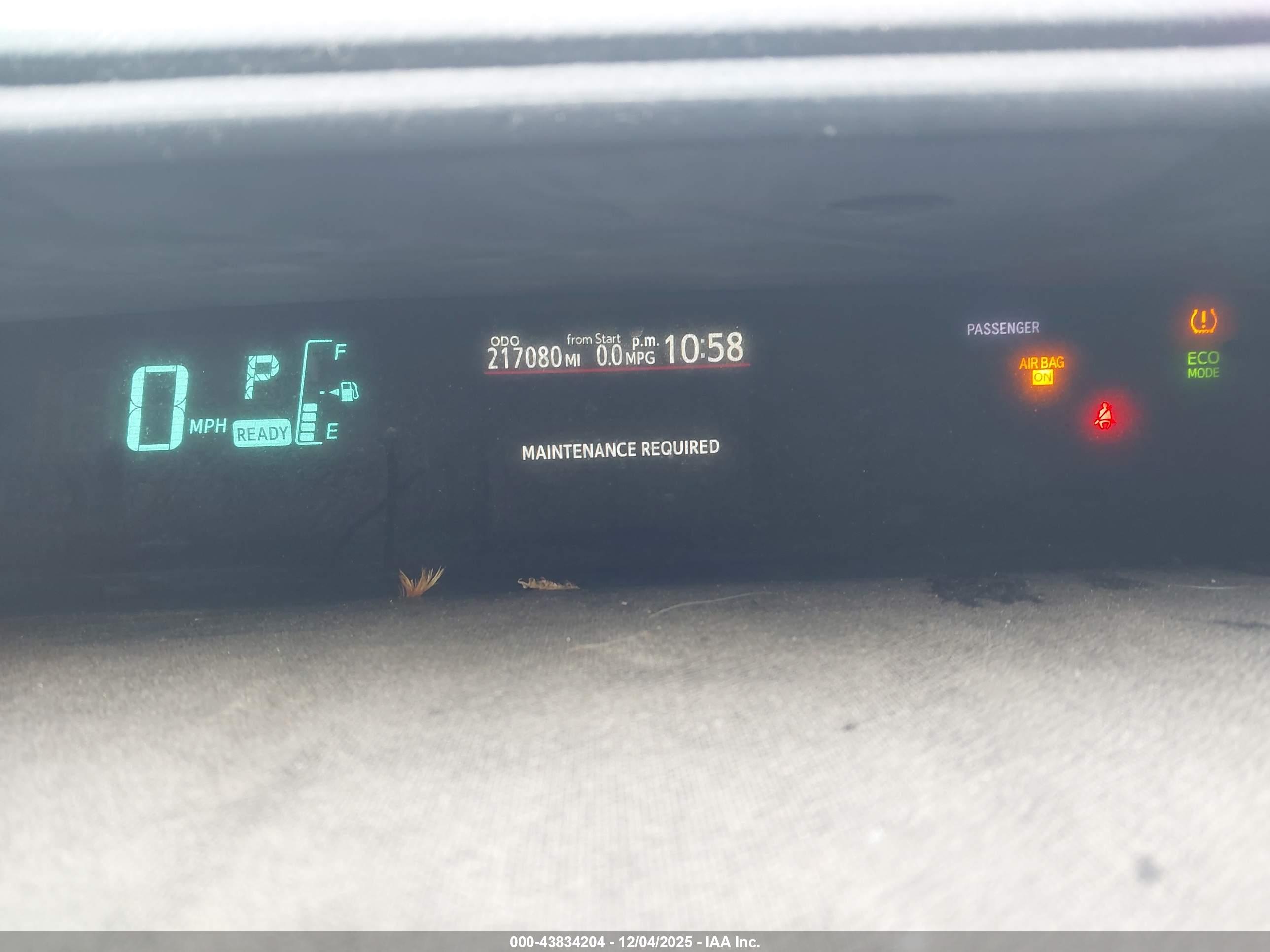 TOYOTA PRIUS image 7