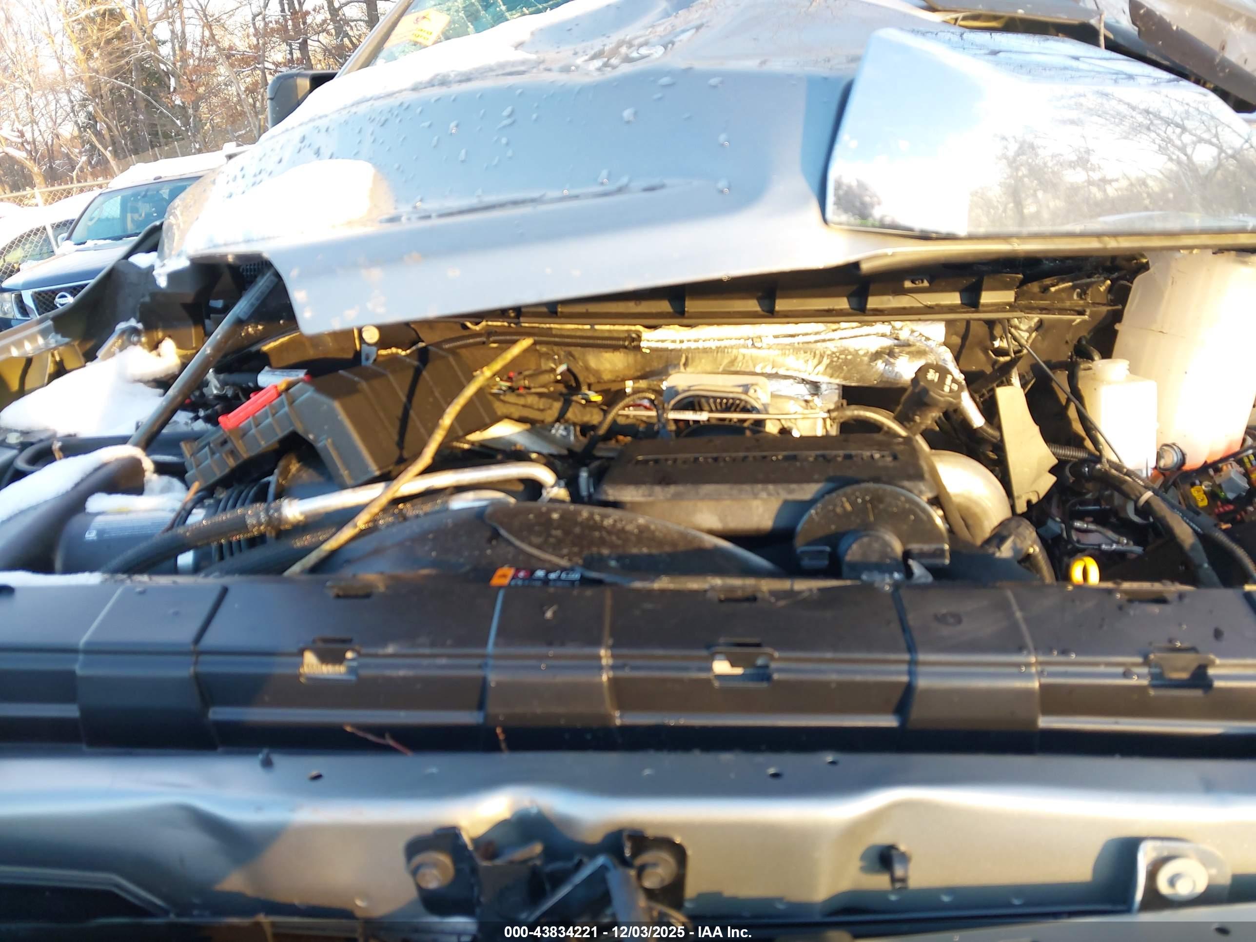 GMC SIERRA image 10