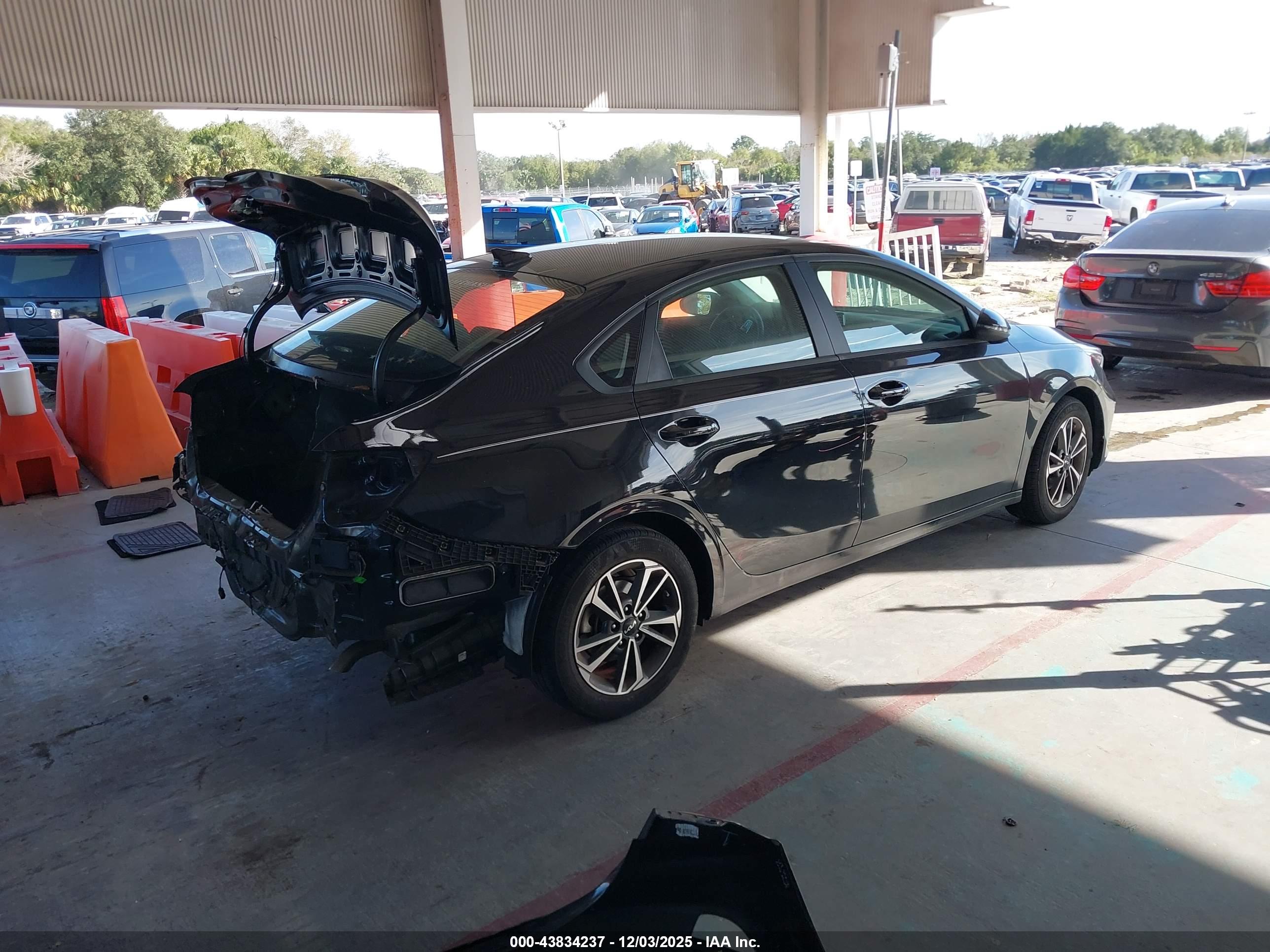 KIA FORTE image 4