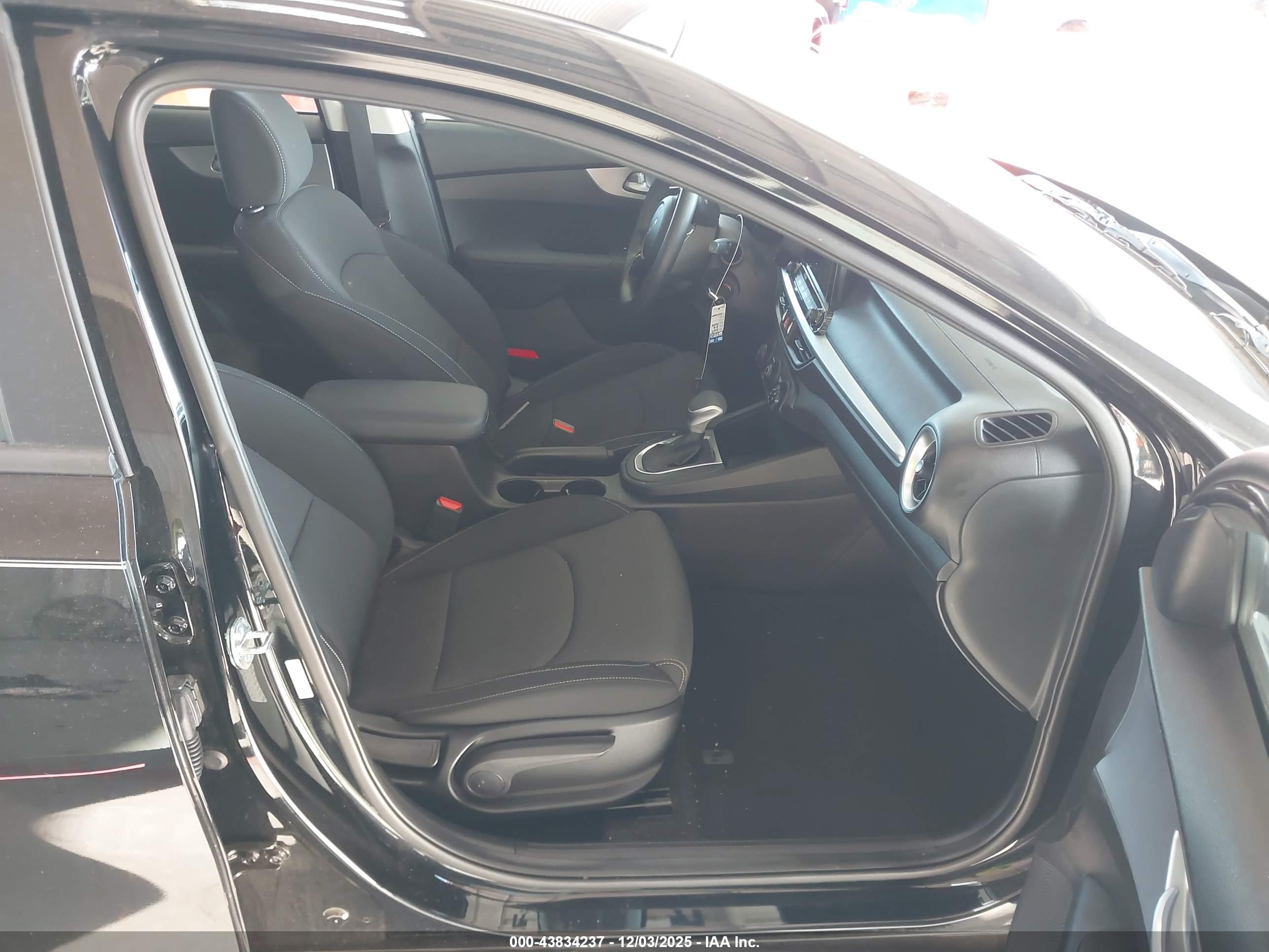 KIA FORTE image 5