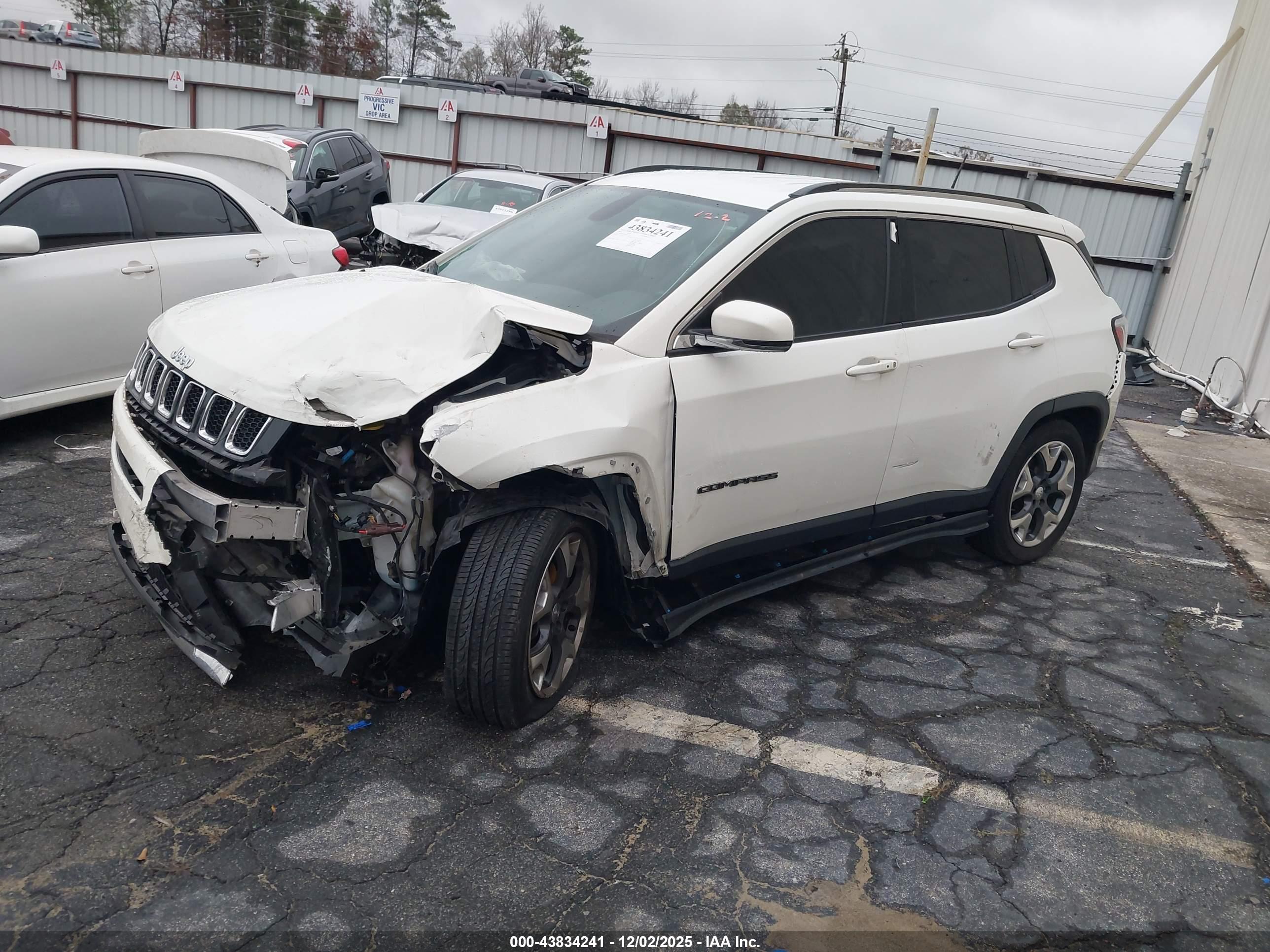 JEEP COMPASS image 2