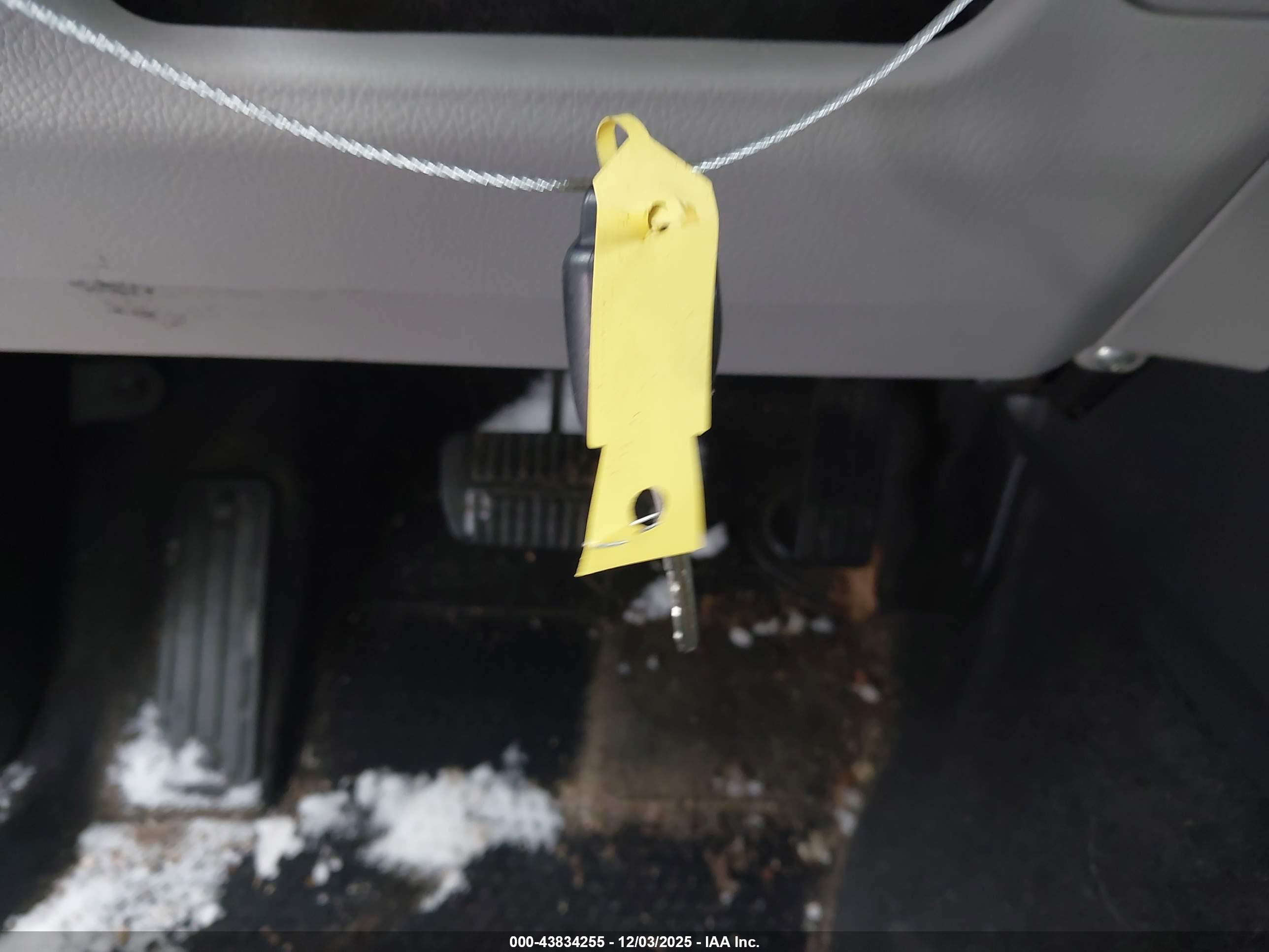SUBARU FORESTER image 11