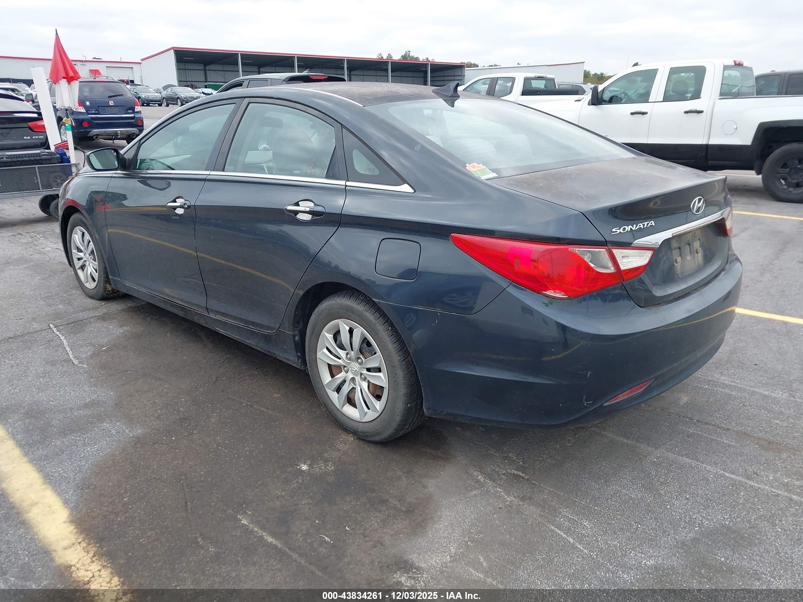 HYUNDAI SONATA image 3