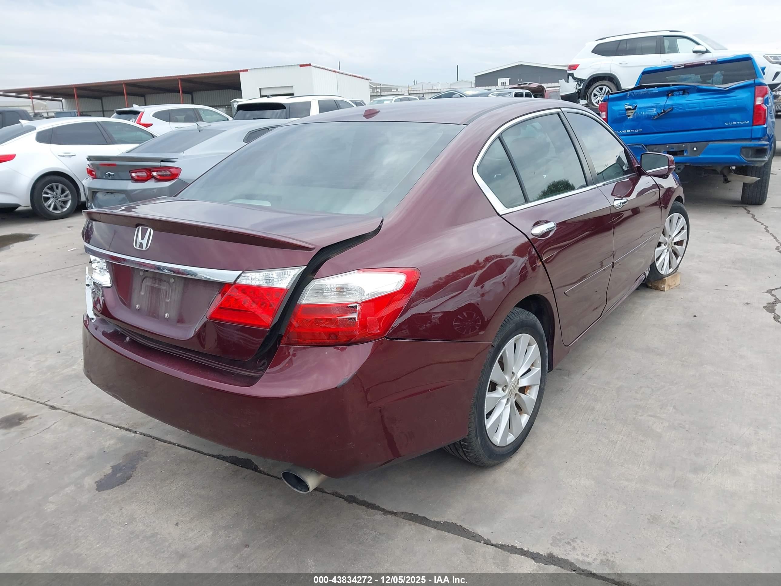 HONDA ACCORD image 4