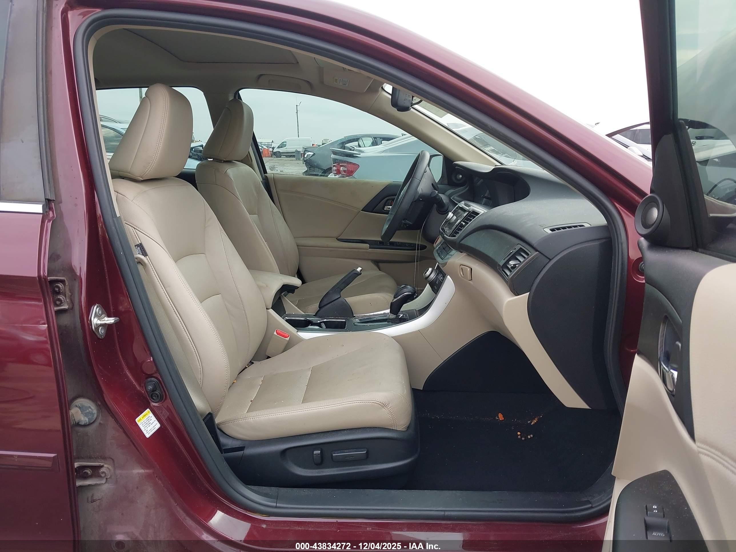 HONDA ACCORD image 5