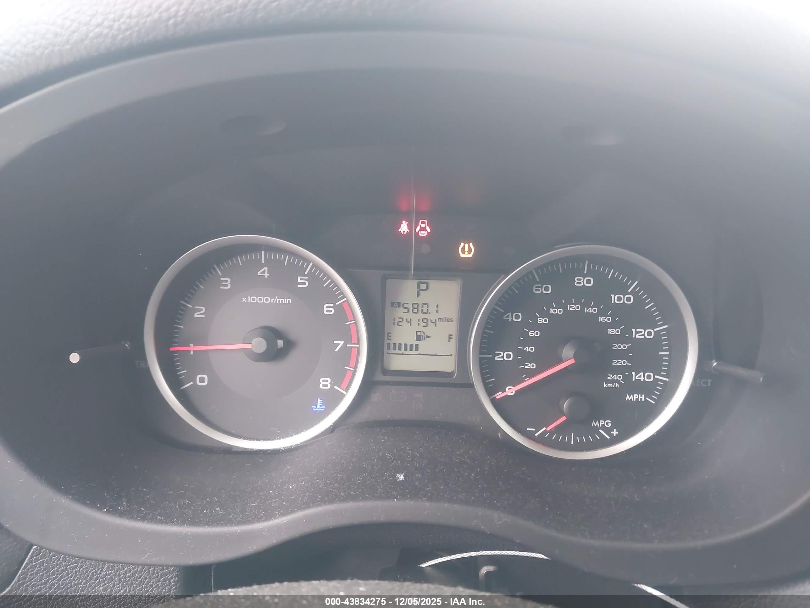 SUBARU FORESTER image 7