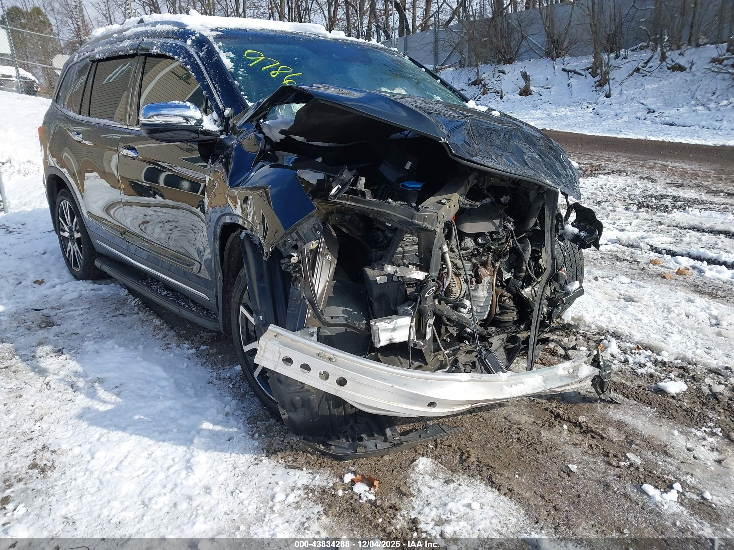 HONDA PILOT image 6
