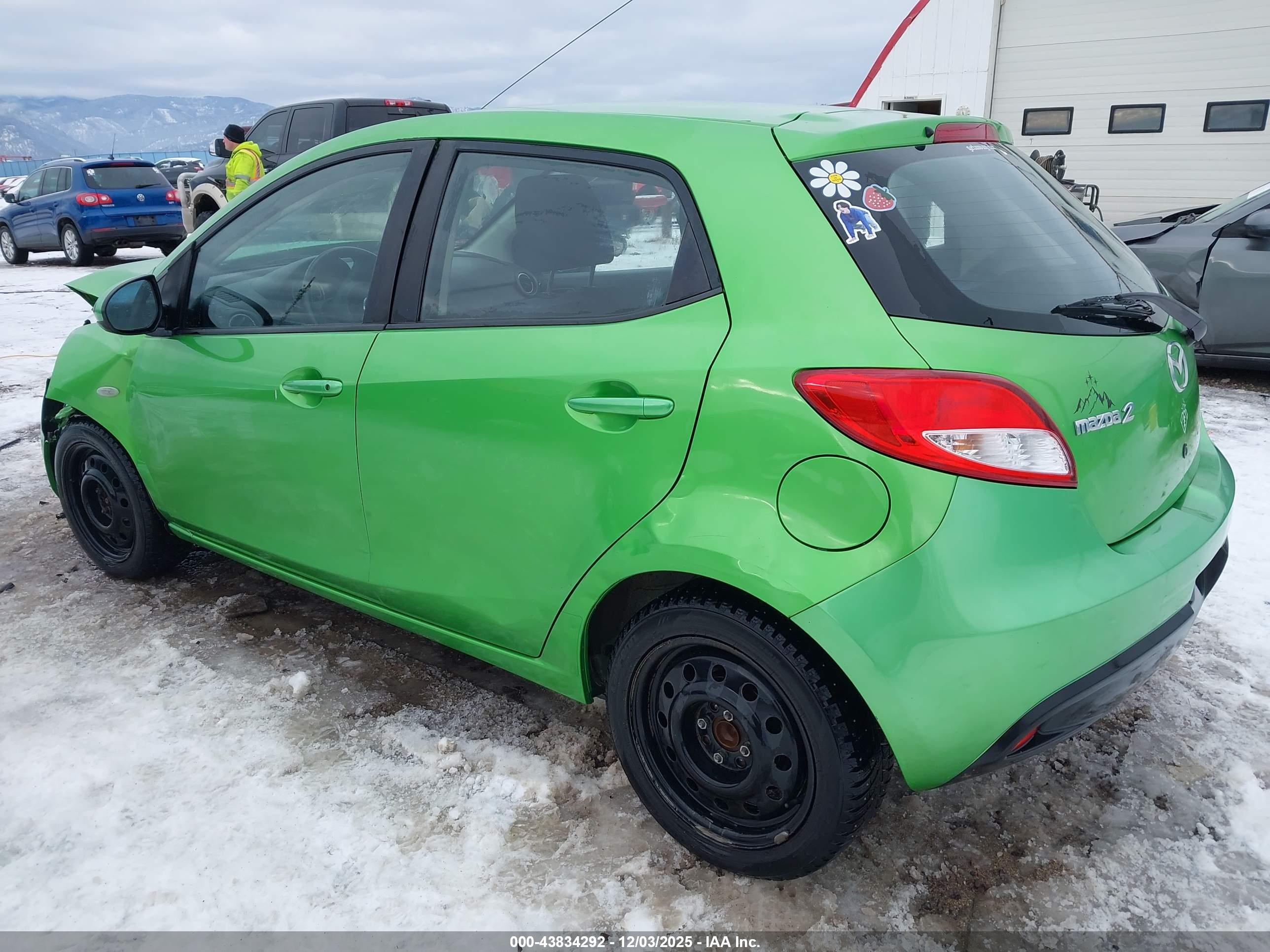 MAZDA MAZDA2 image 3