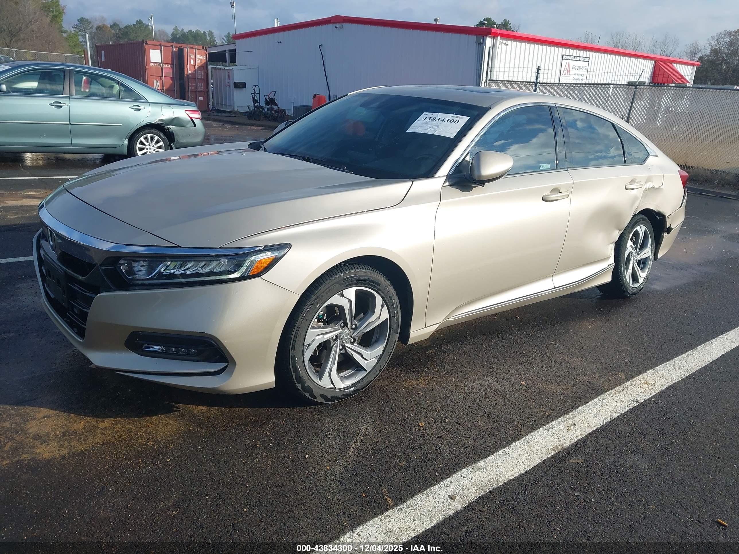 HONDA ACCORD image 2