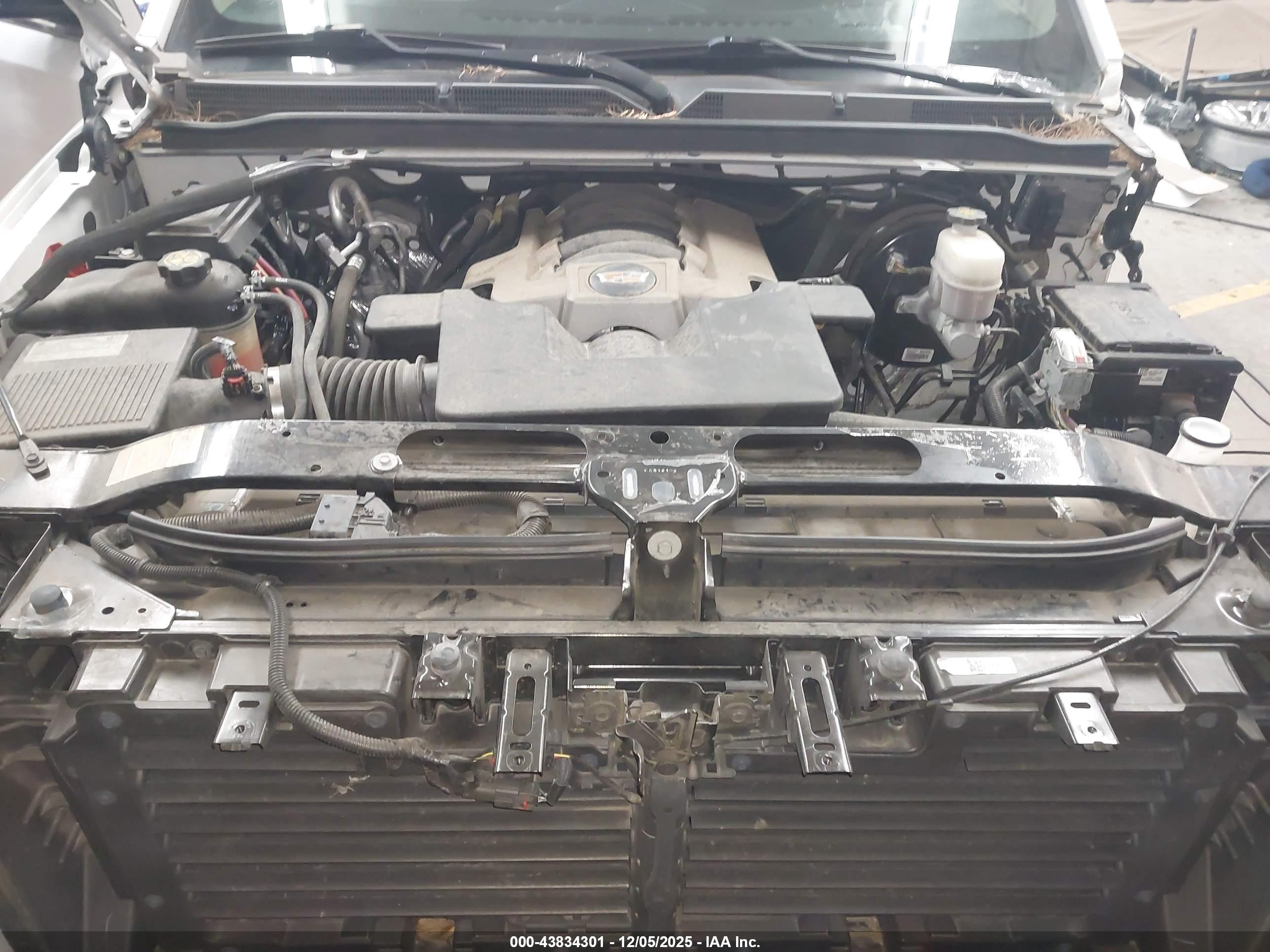 CADILLAC ESCALADE image 10