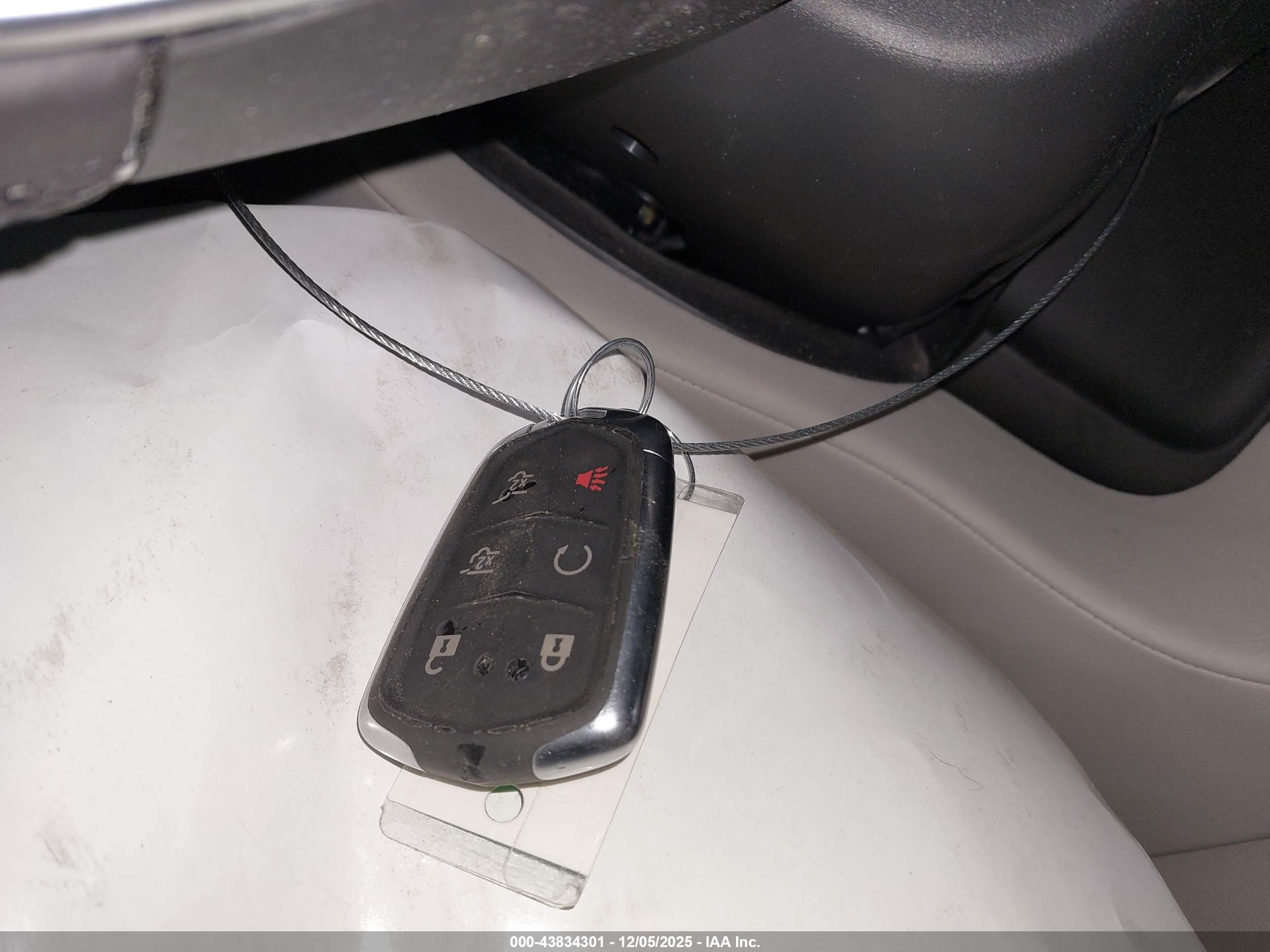 CADILLAC ESCALADE image 11