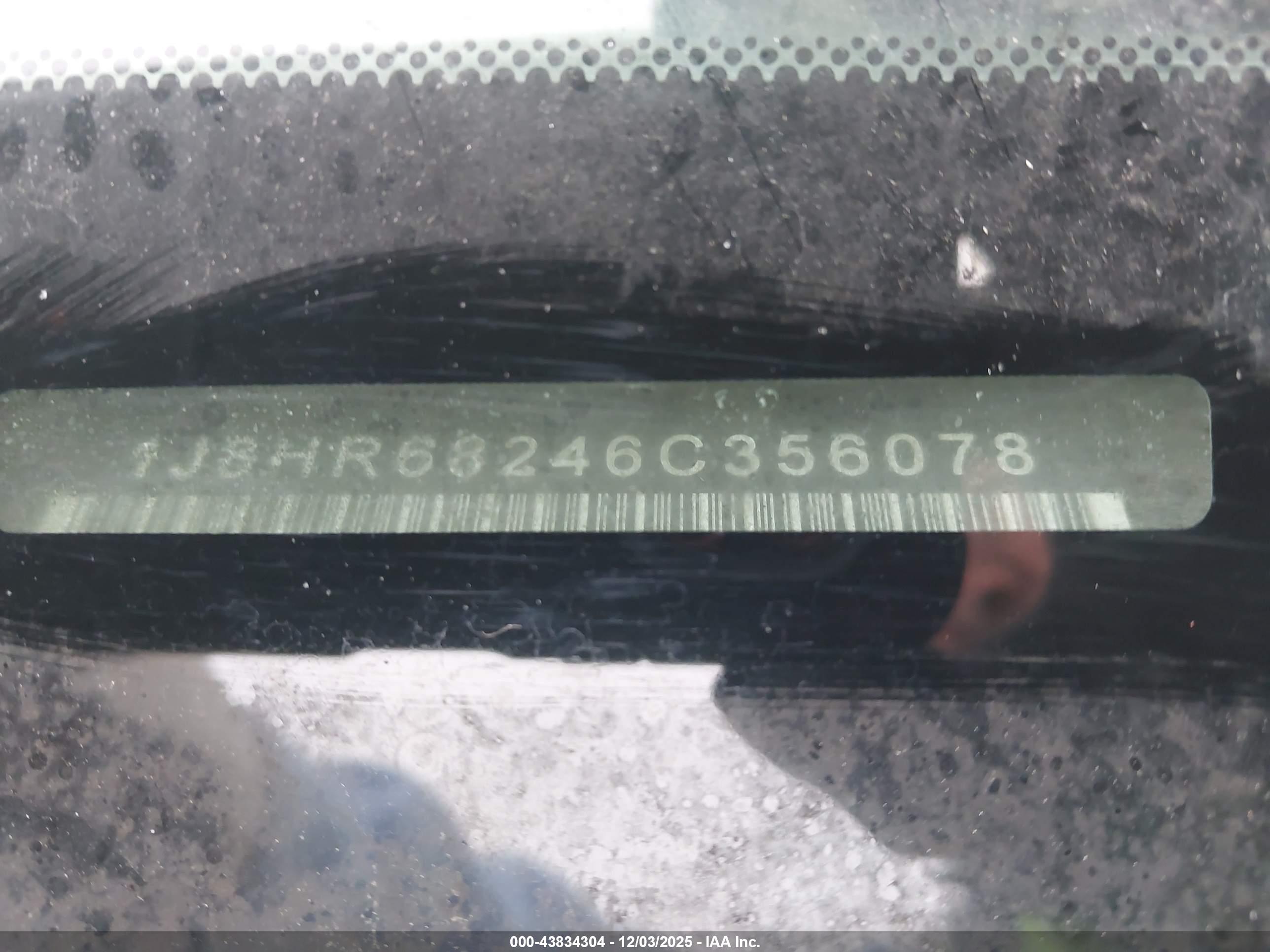 JEEP GRAND image 9
